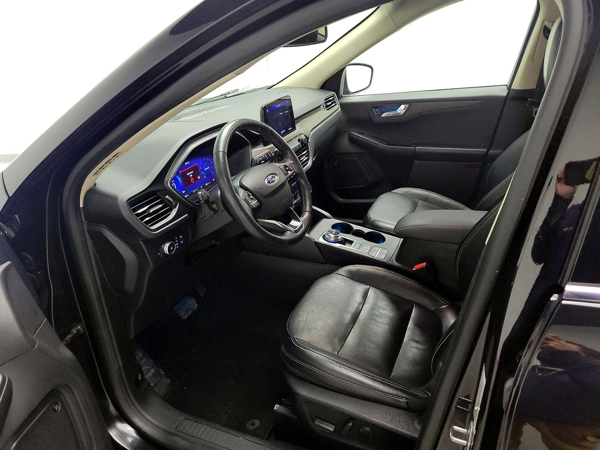 Thumbnail: 2020 Ford Escape - 11