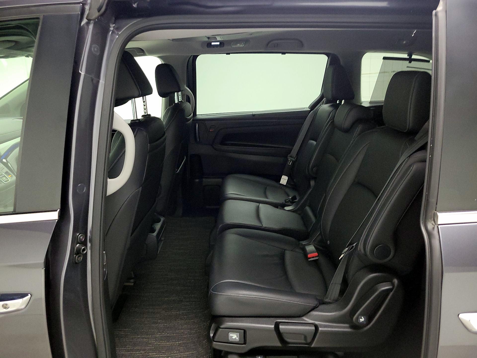 Thumbnail: 2023 Honda Odyssey - 17