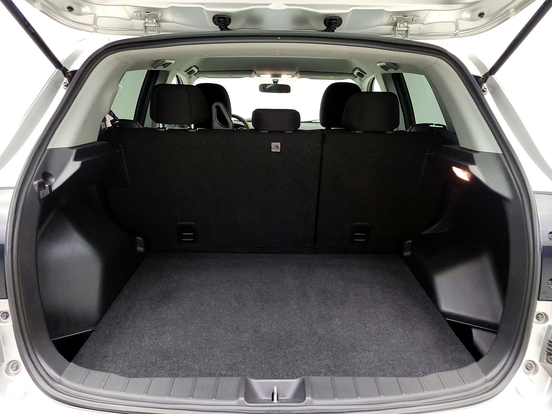 Thumbnail: 2018 Mitsubishi Outlander Sport - 19