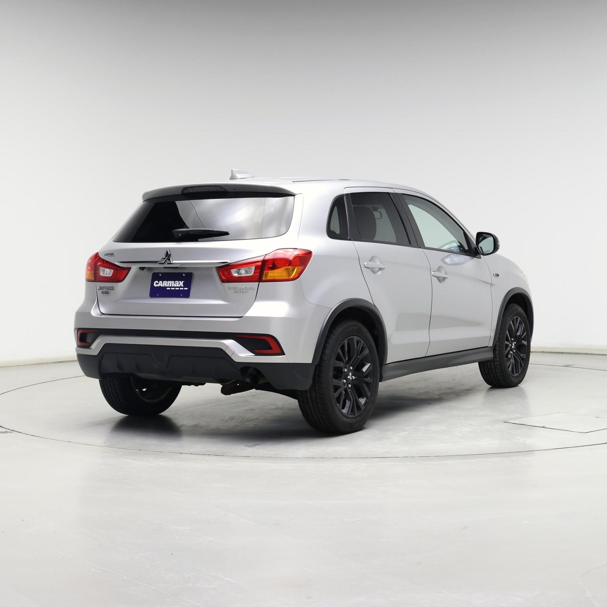 Thumbnail: 2018 Mitsubishi Outlander Sport - 8