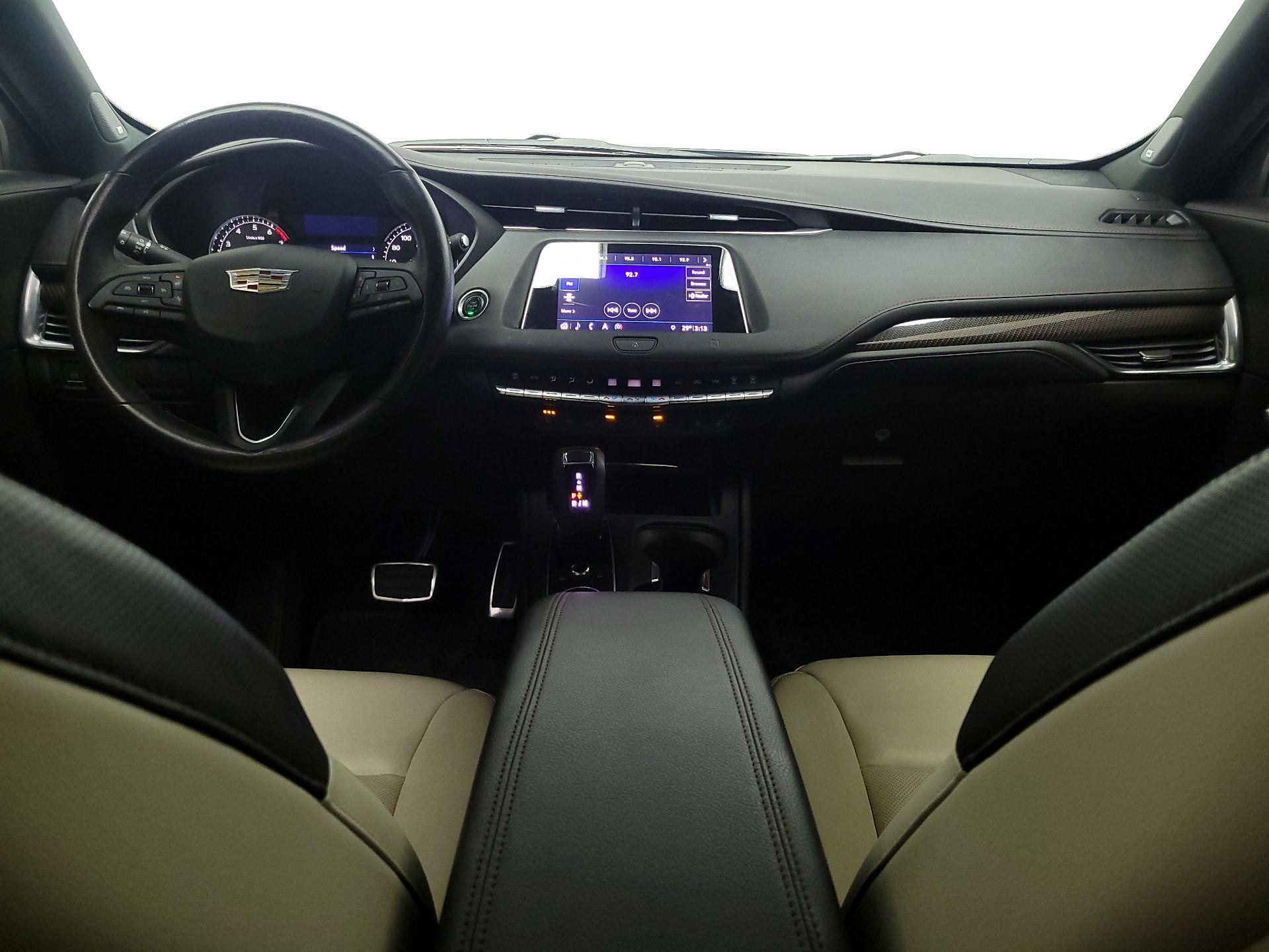 Thumbnail: 2019 Cadillac XT4 - 9