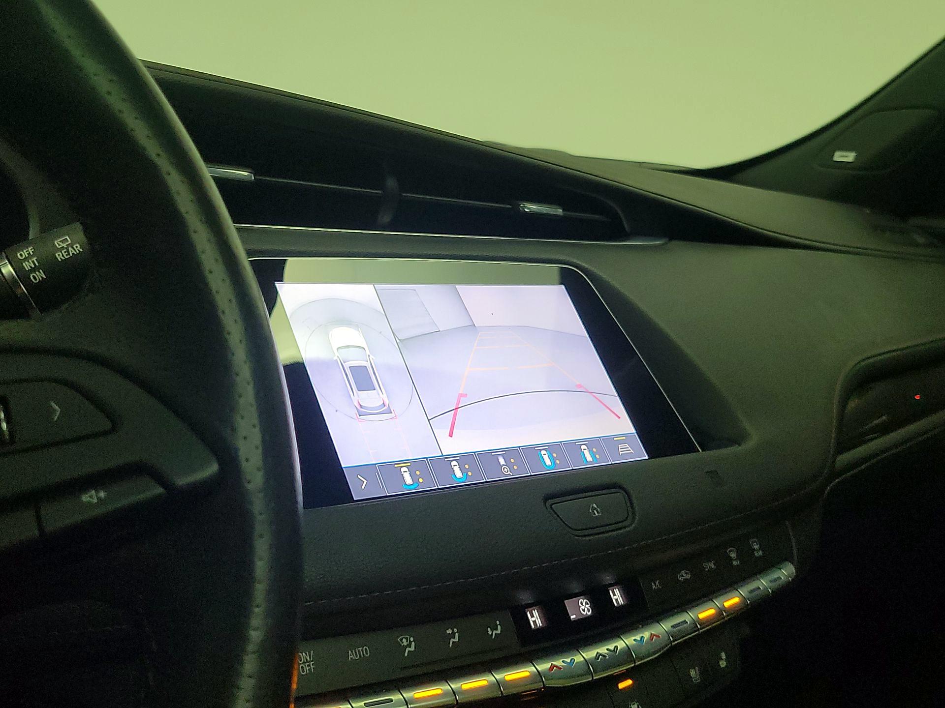 Thumbnail: 2019 Cadillac XT4 - 15