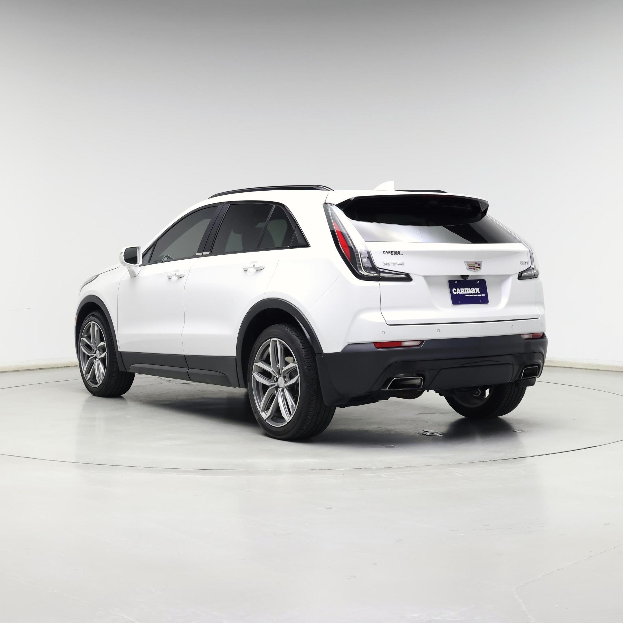 Thumbnail: 2019 Cadillac XT4 - 2