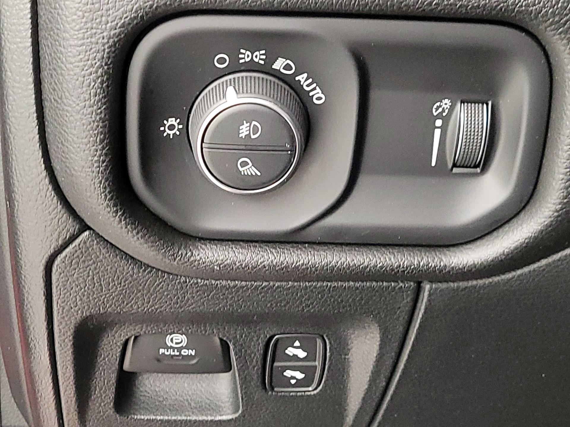 Thumbnail: 2023 RAM 1500 - 13