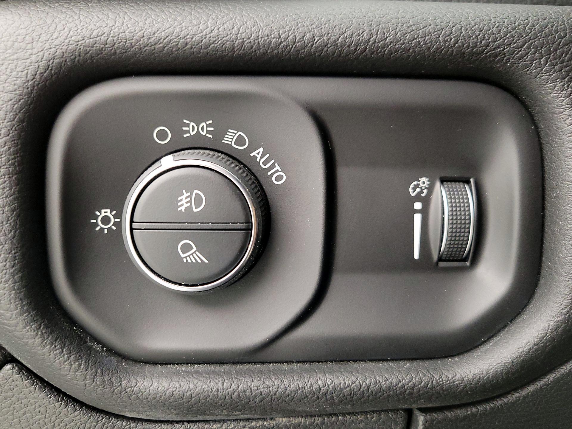 Thumbnail: 2023 RAM 1500 - 13