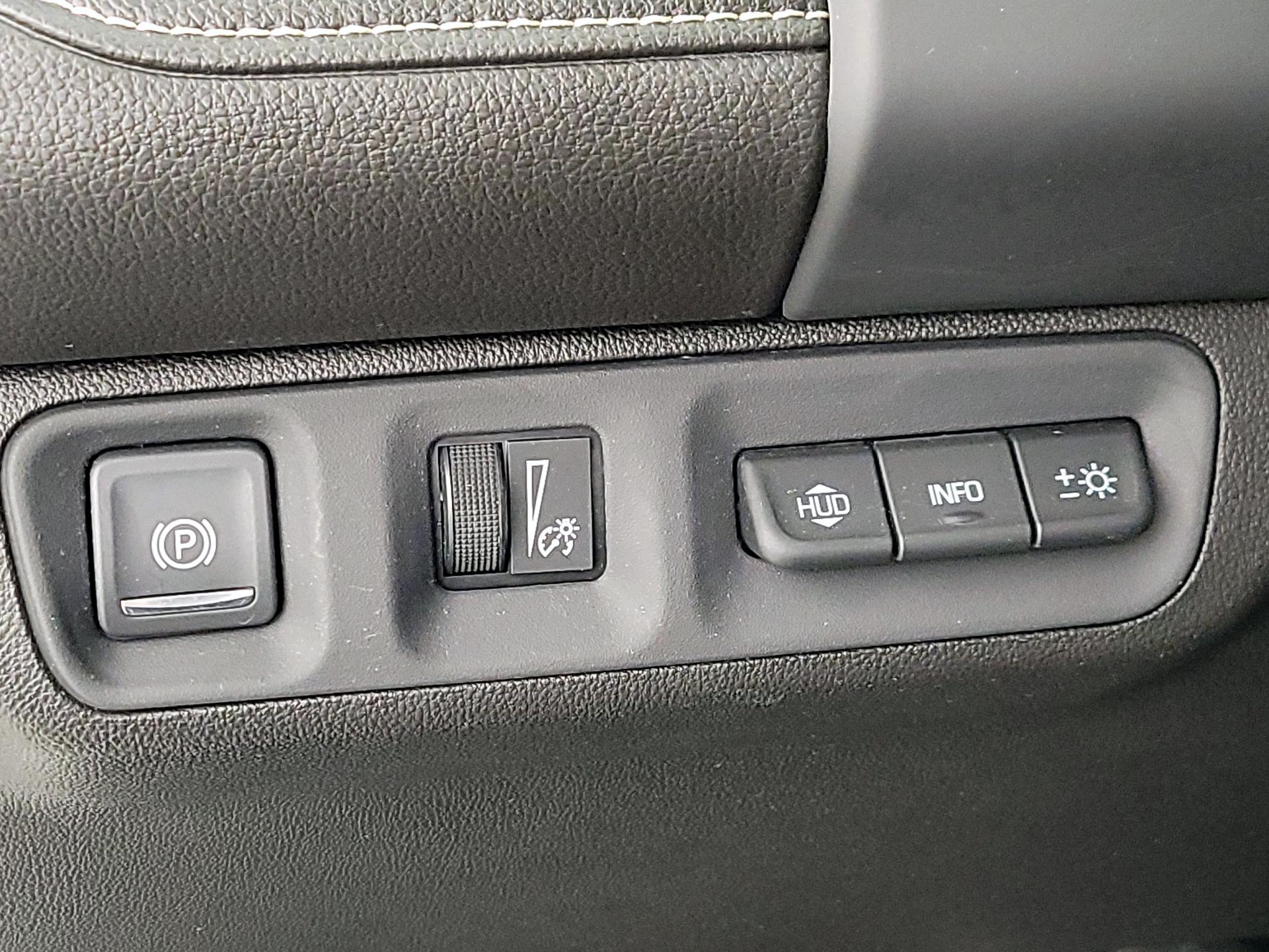 Thumbnail: 2023 GMC Acadia - 13