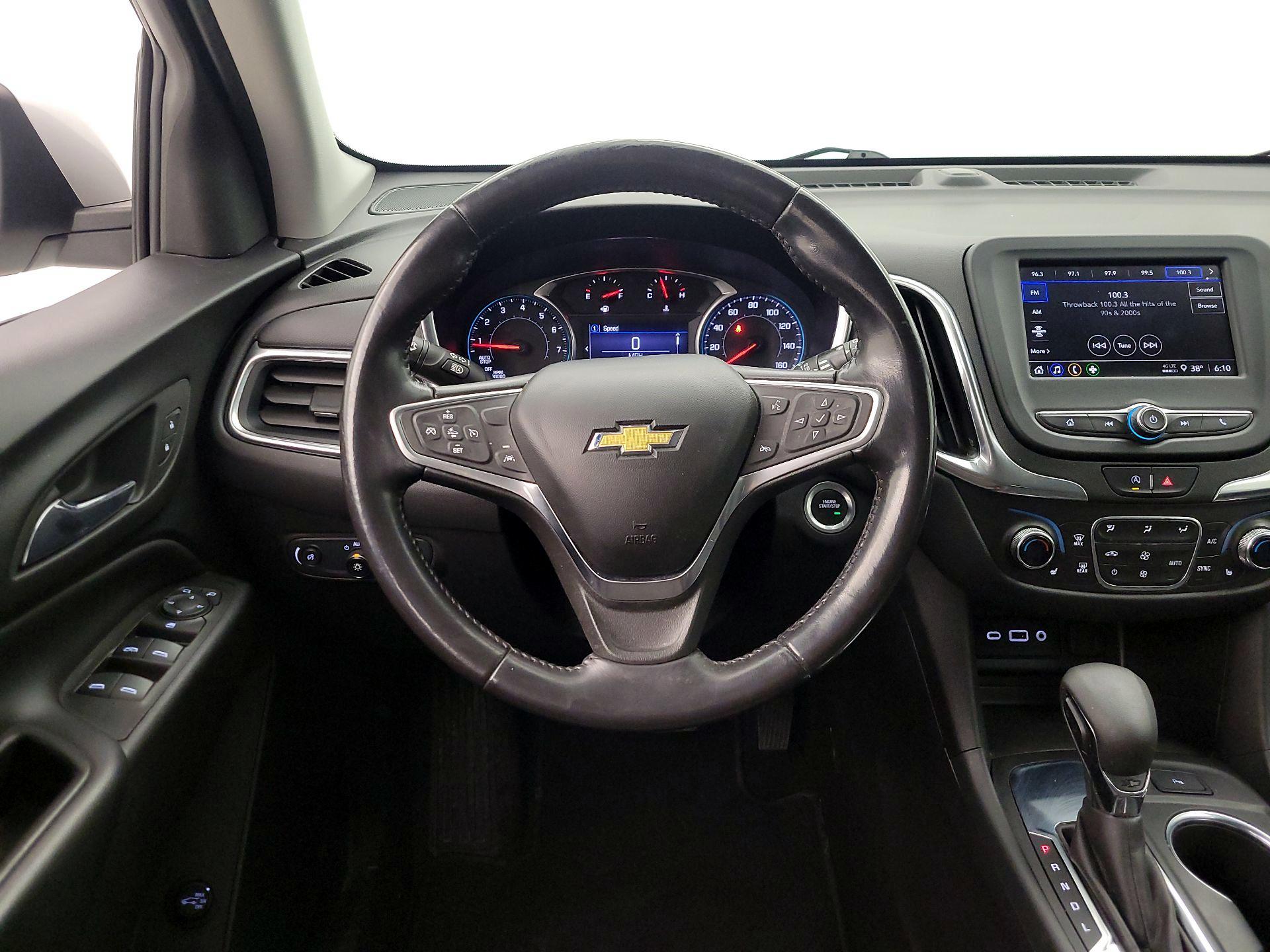 Thumbnail: 2022 Chevrolet Equinox - 10