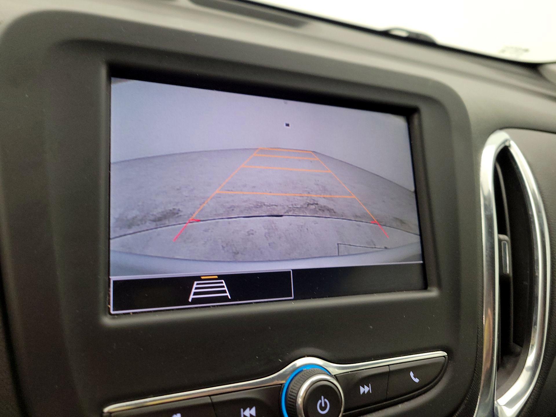 Thumbnail: 2022 Chevrolet Equinox - 14