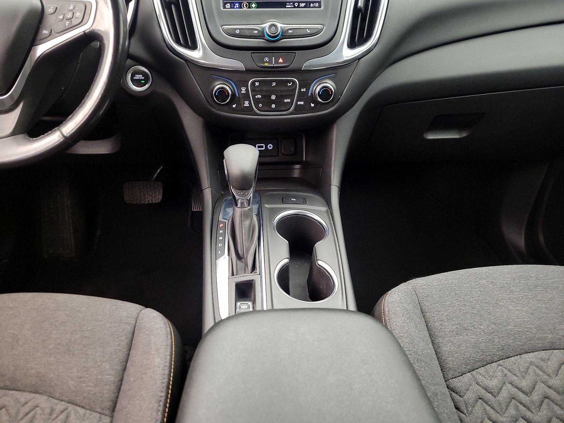 Thumbnail: 2022 Chevrolet Equinox - 17