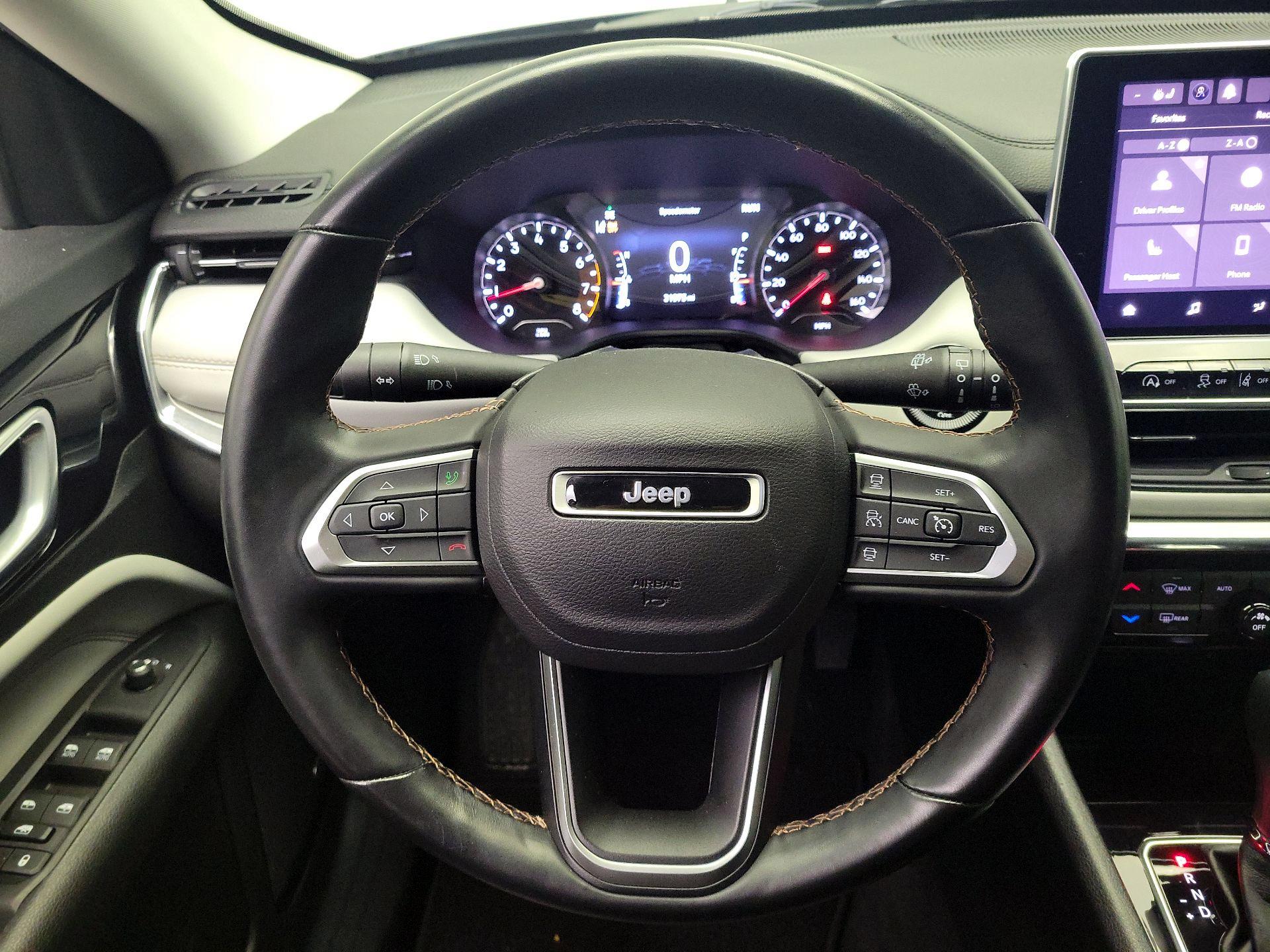 Thumbnail: 2022 Jeep Compass - 10