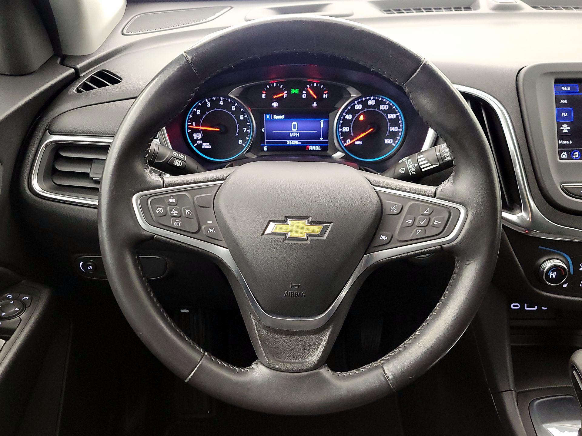 Thumbnail: 2022 Chevrolet Equinox - 10