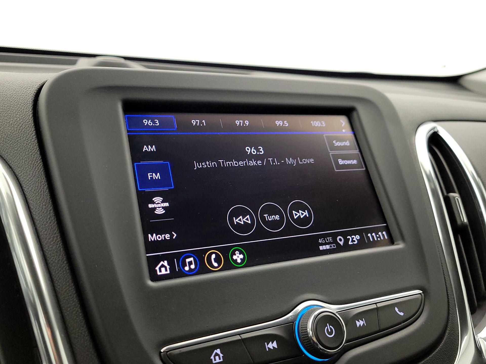 Thumbnail: 2022 Chevrolet Equinox - 15