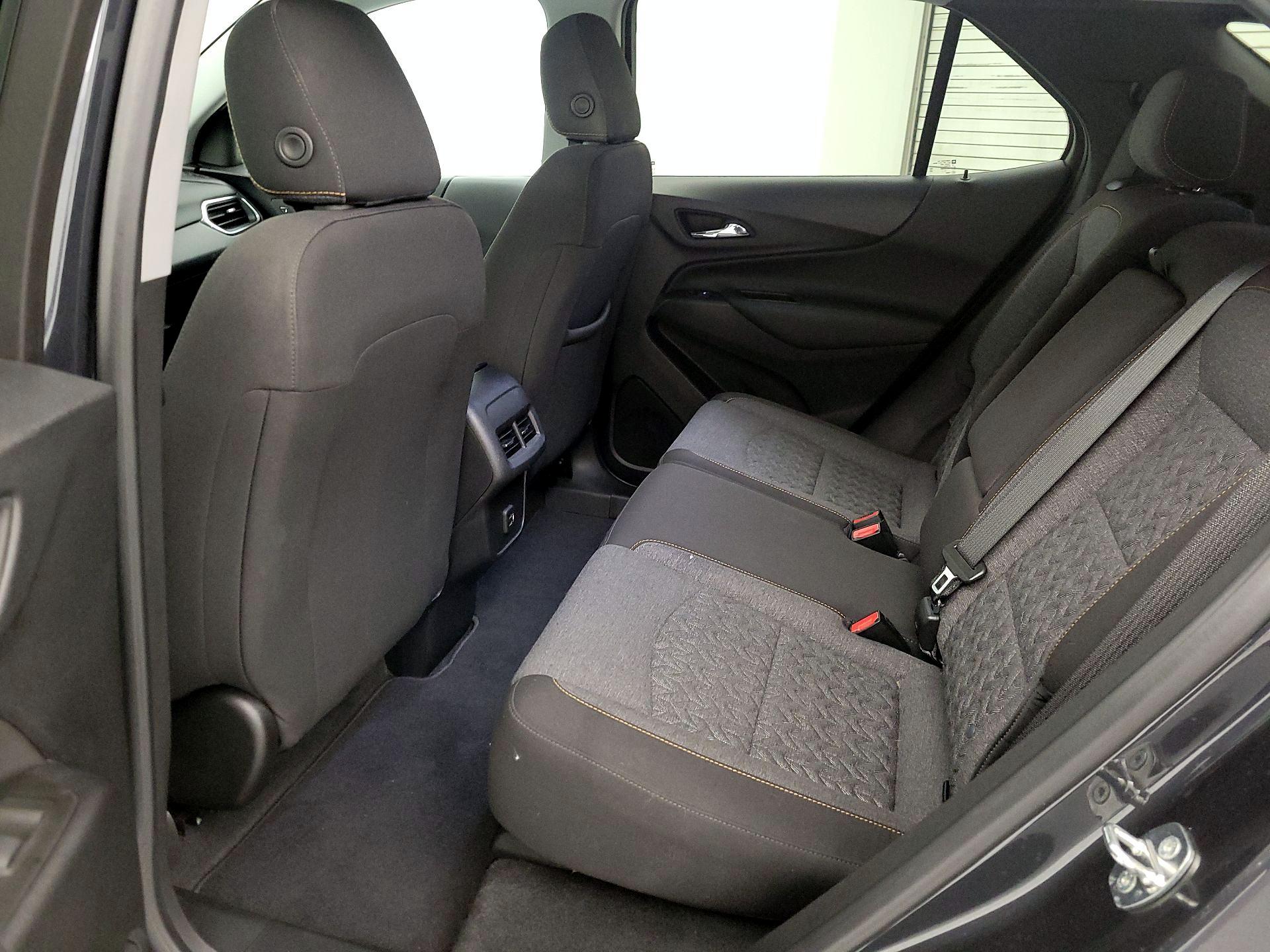 Thumbnail: 2022 Chevrolet Equinox - 18