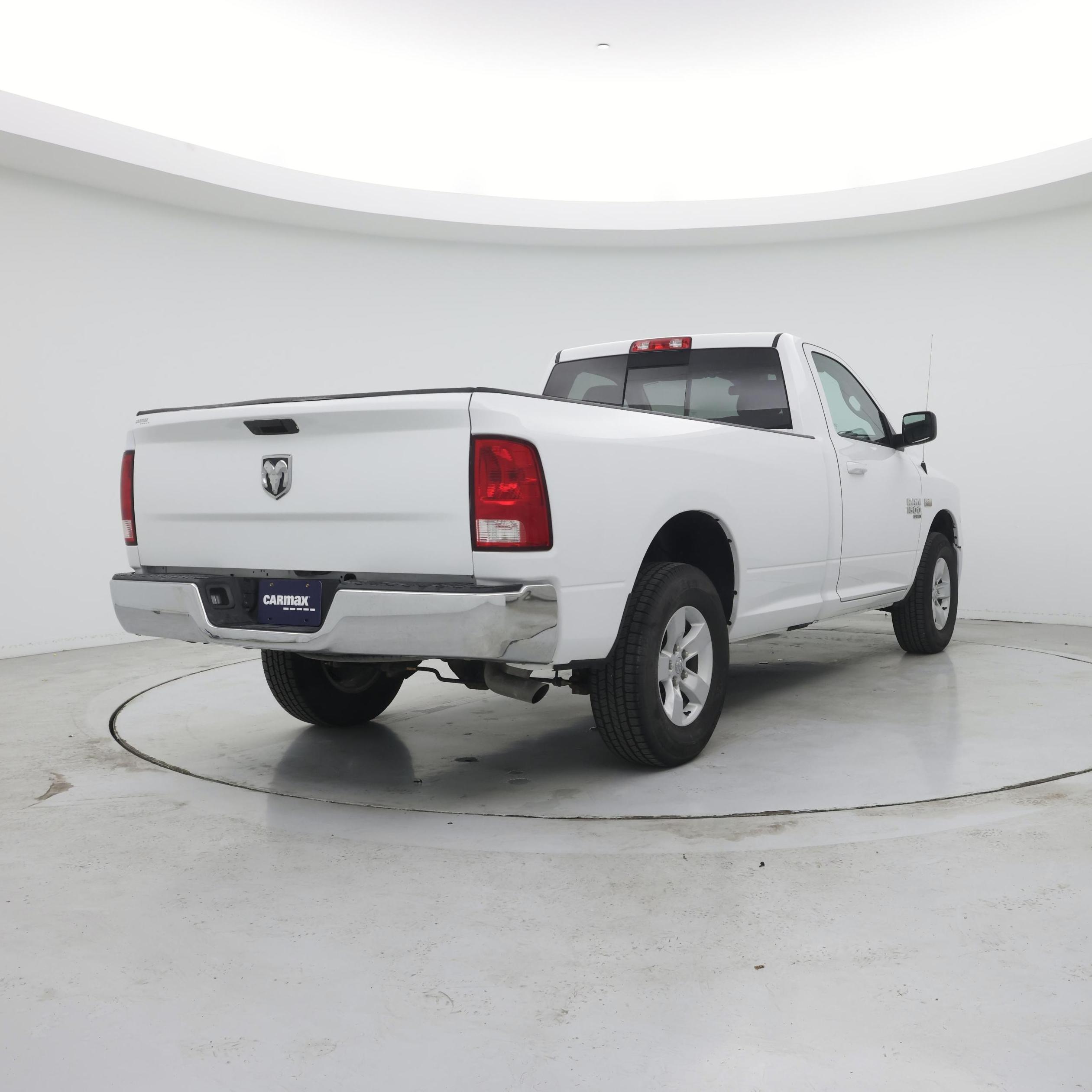 Thumbnail: 2020 RAM 1500 Classic - 8