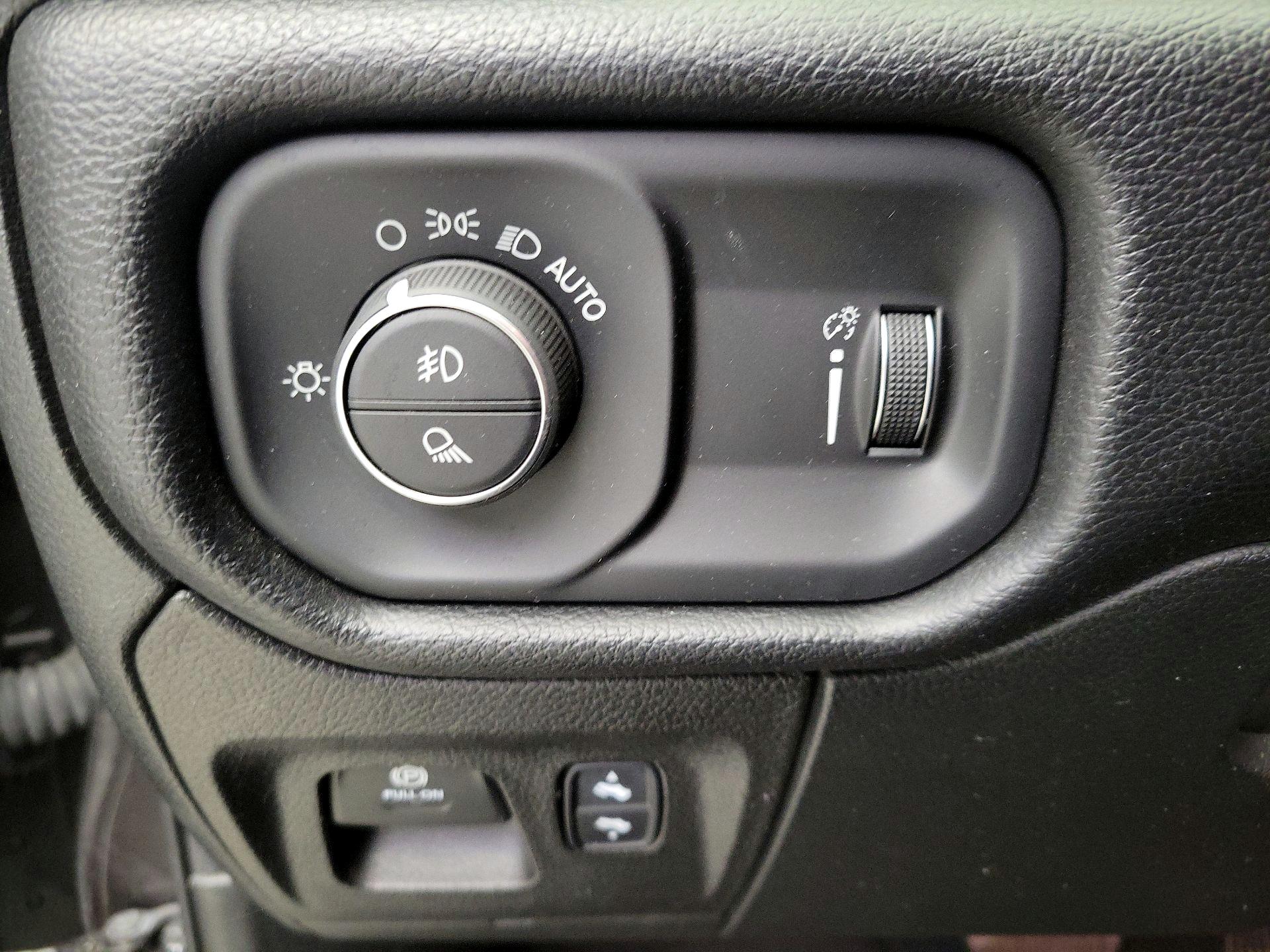 Thumbnail: 2022 RAM 1500 - 13