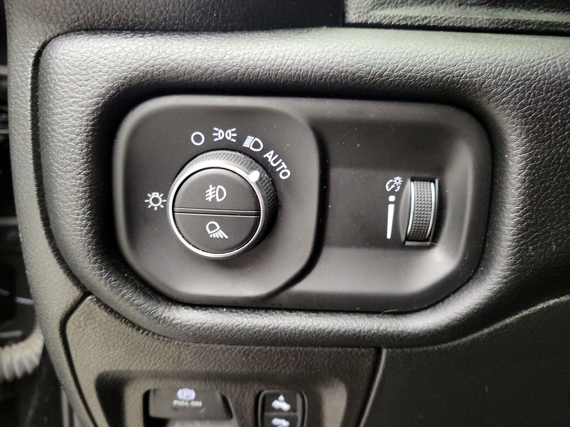 Thumbnail: 2022 RAM 1500 - 13