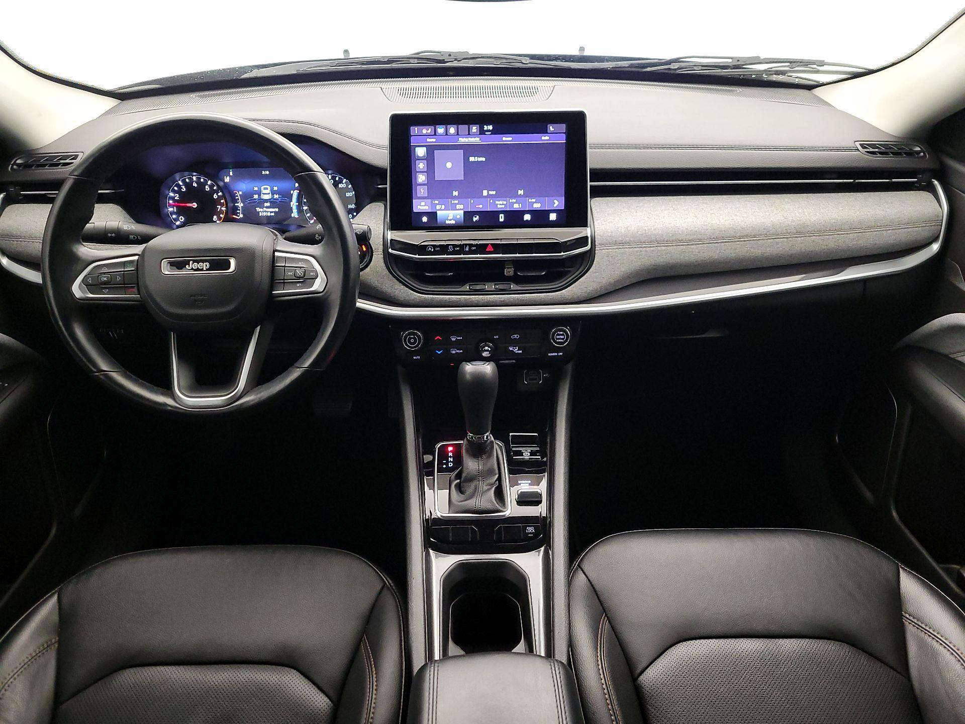 Thumbnail: 2022 Jeep Compass - 9