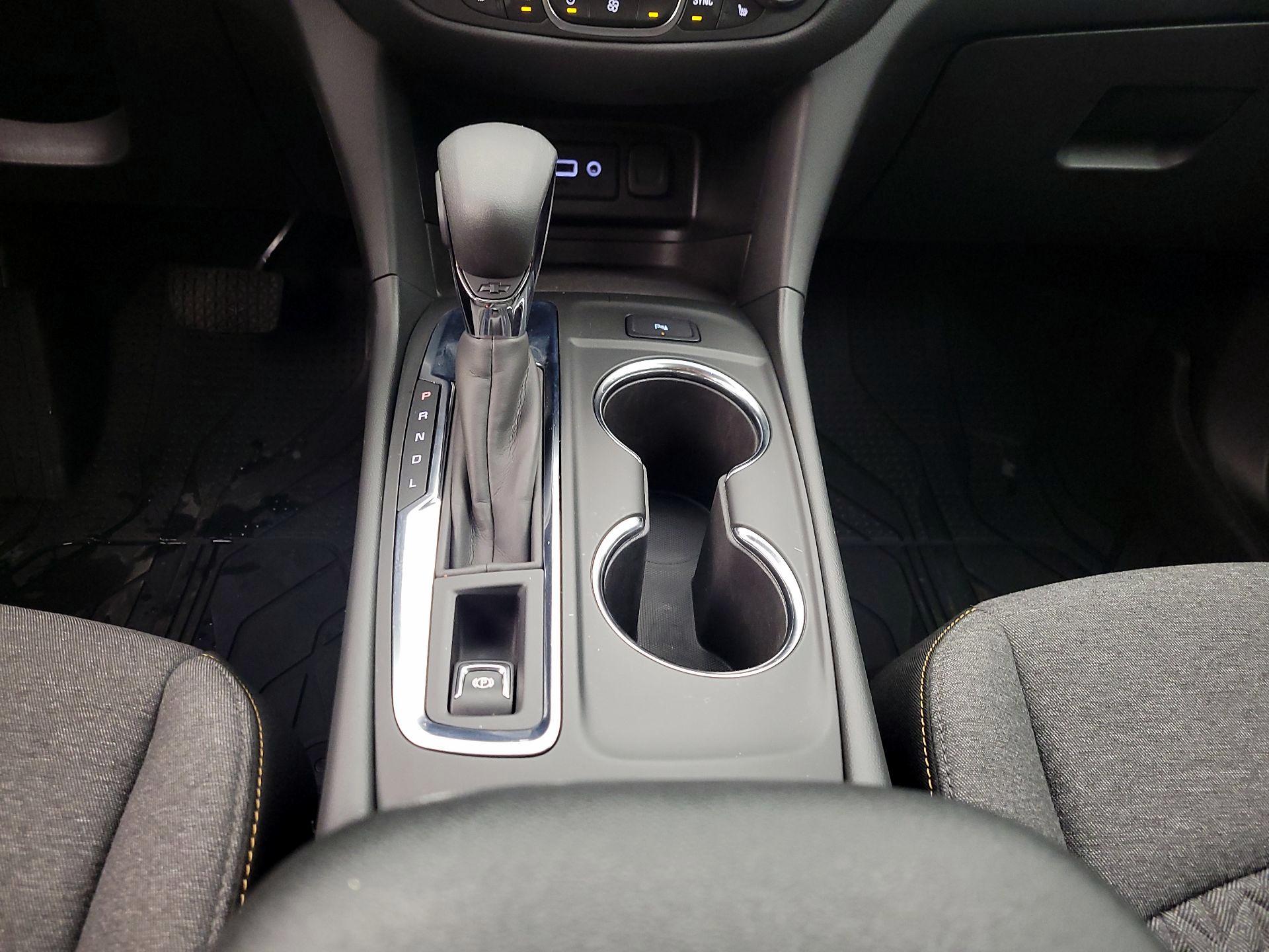 Thumbnail: 2022 Chevrolet Equinox - 17