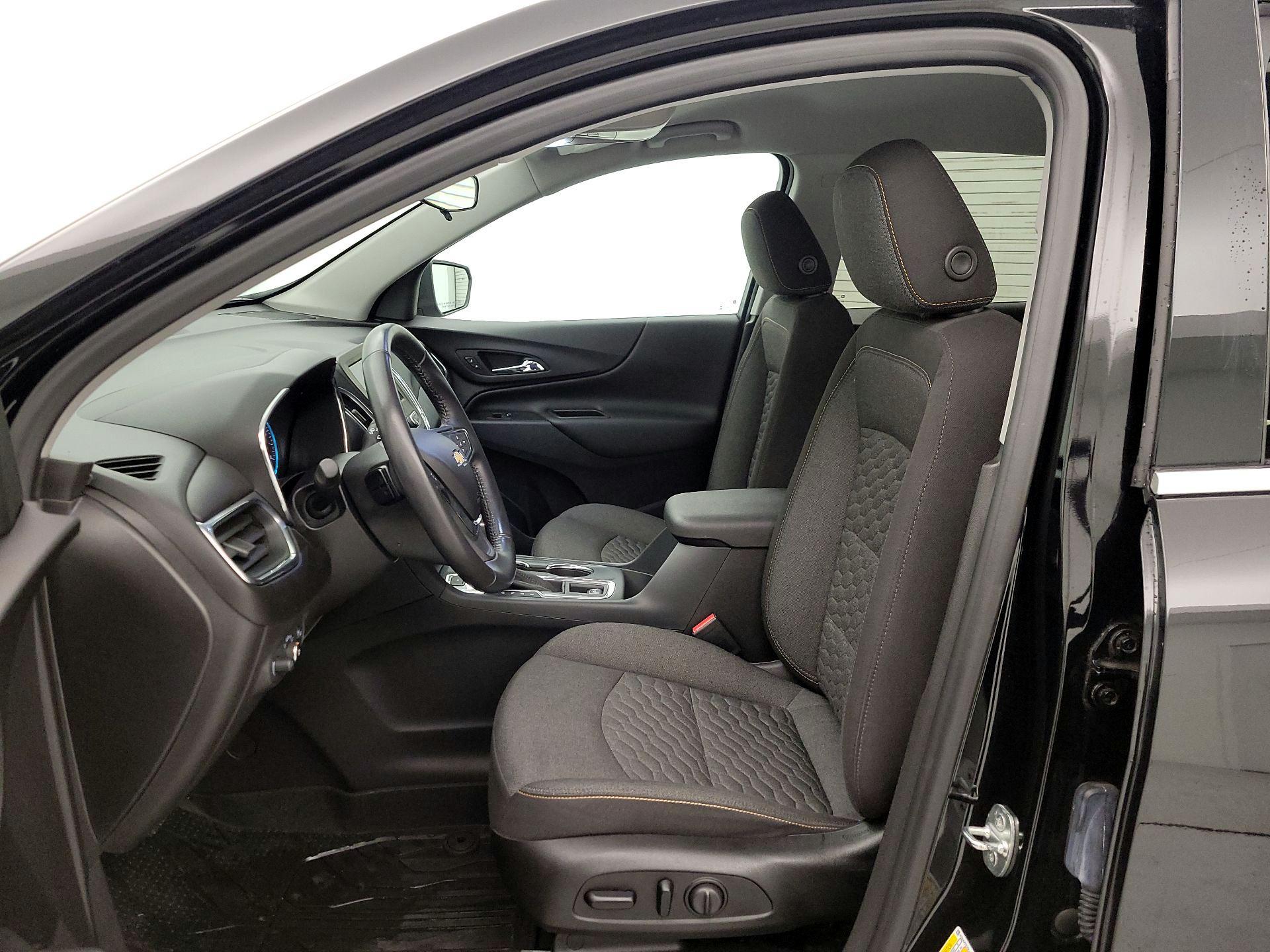 Thumbnail: 2020 Chevrolet Equinox - 11