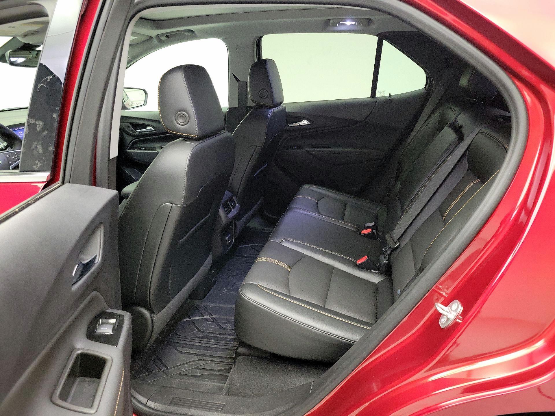 Thumbnail: 2023 Chevrolet Equinox - 20