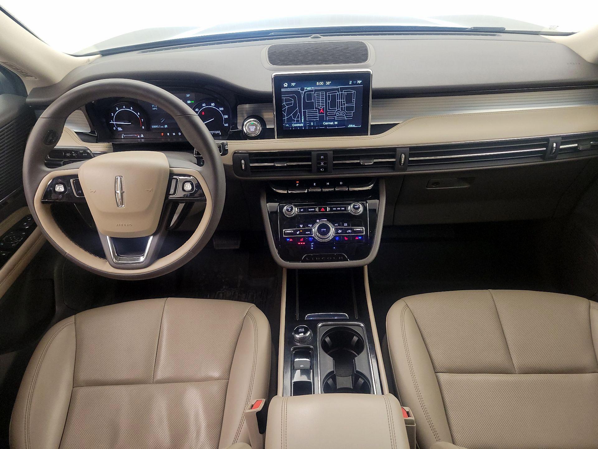 Thumbnail: 2022 Lincoln Corsair - 9