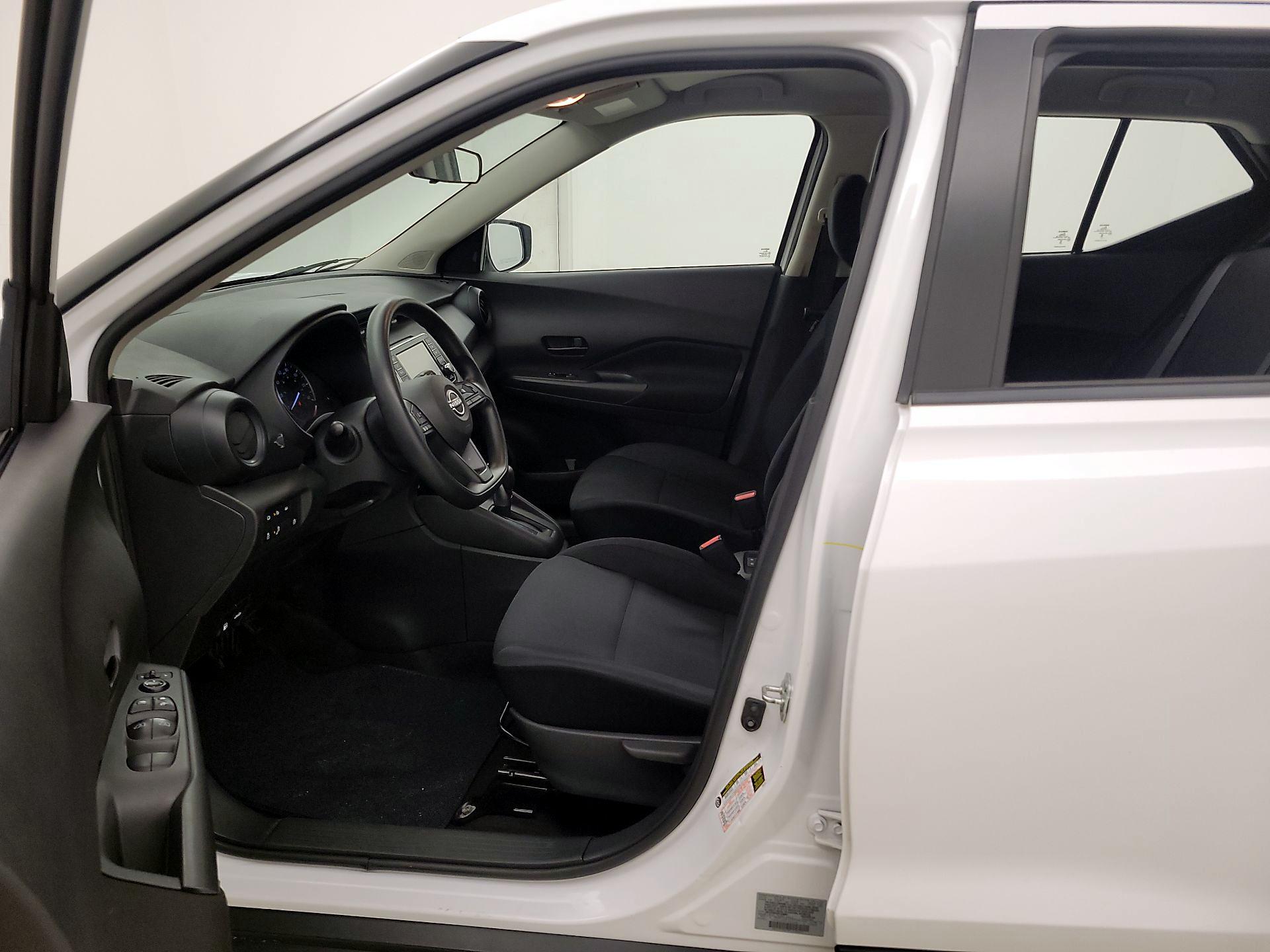 Thumbnail: 2023 Nissan Kicks - 11