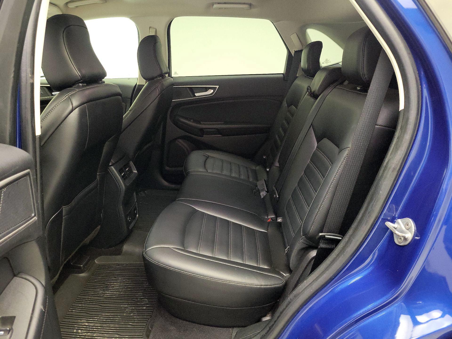 Thumbnail: 2022 Ford Edge - 19