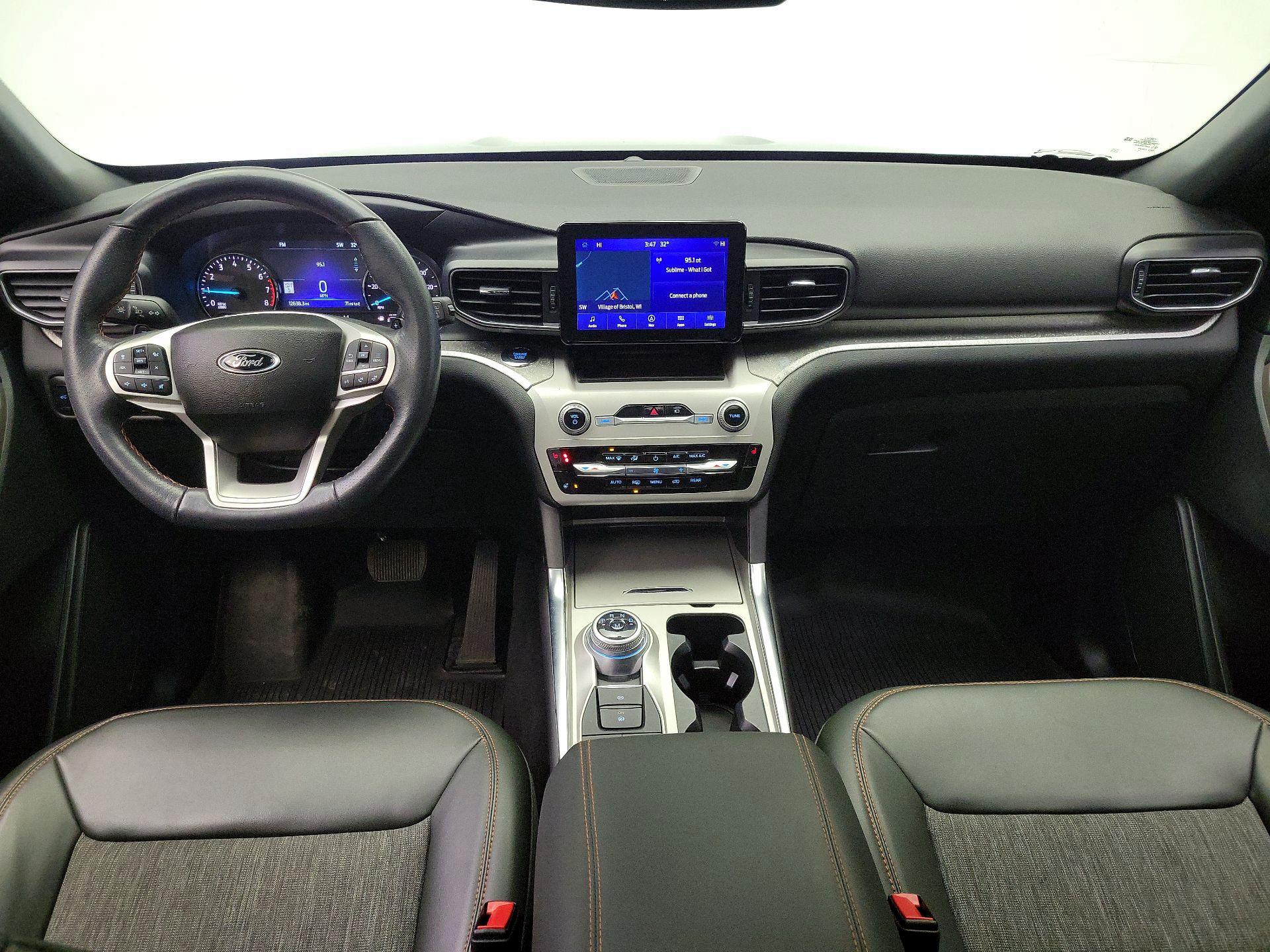 Thumbnail: 2023 Ford Explorer - 9