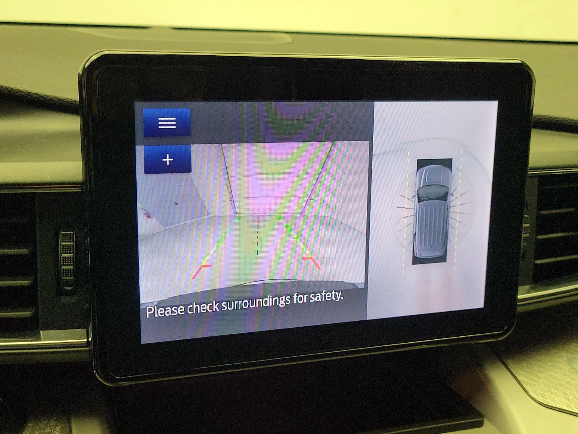 Thumbnail: 2023 Ford Explorer - 15