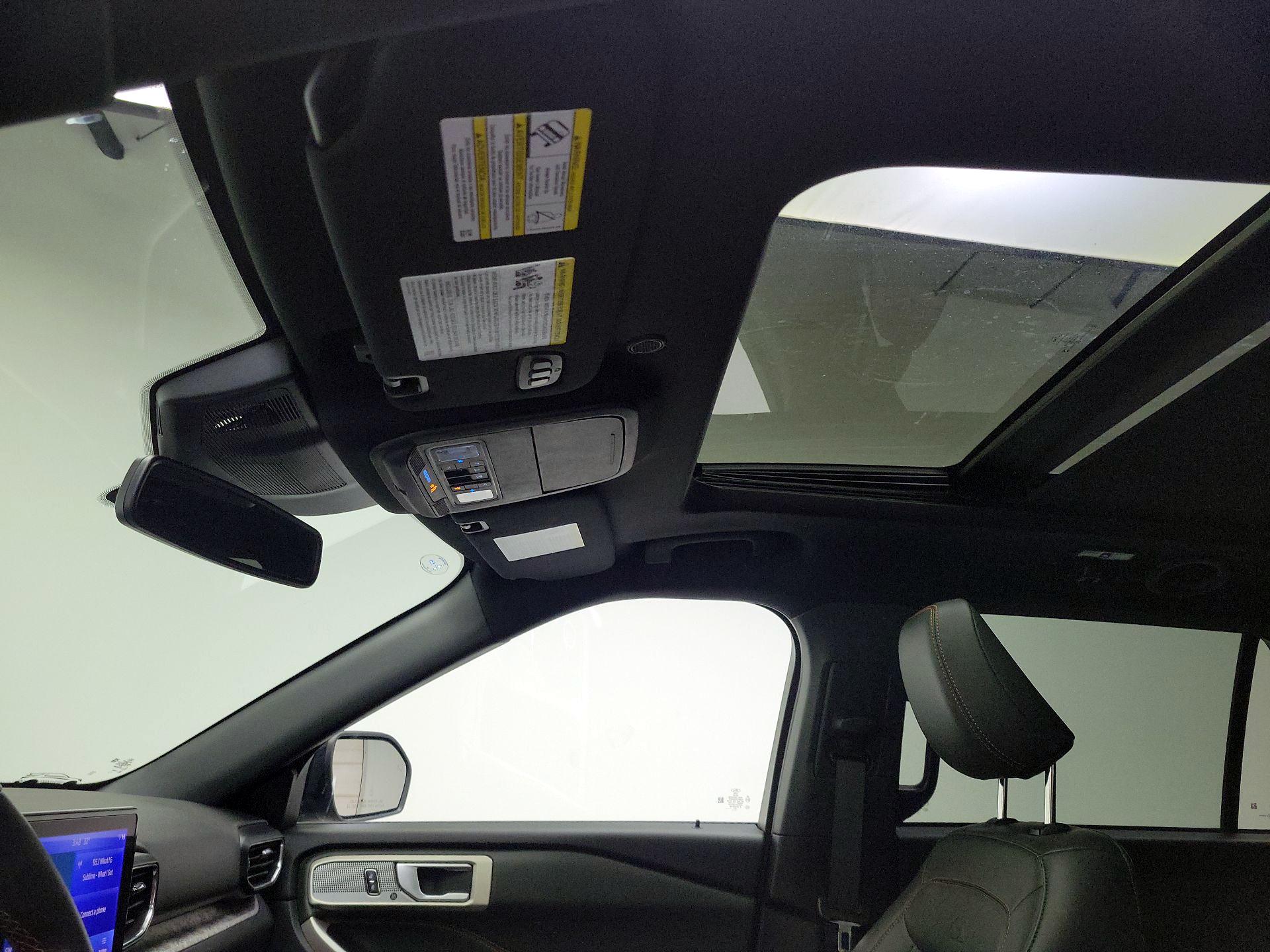 Thumbnail: 2023 Ford Explorer - 20