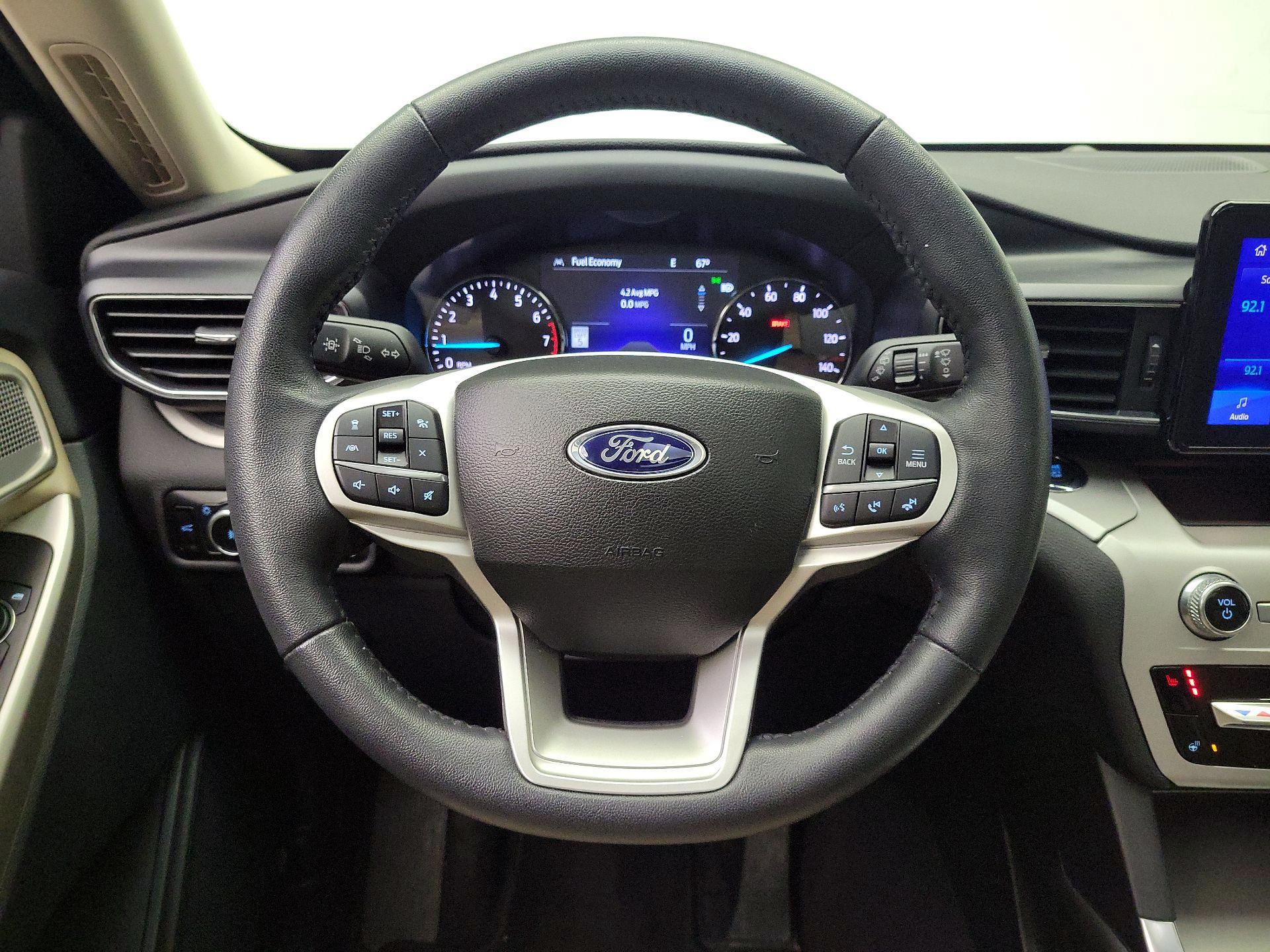 Thumbnail: 2023 Ford Explorer - 10