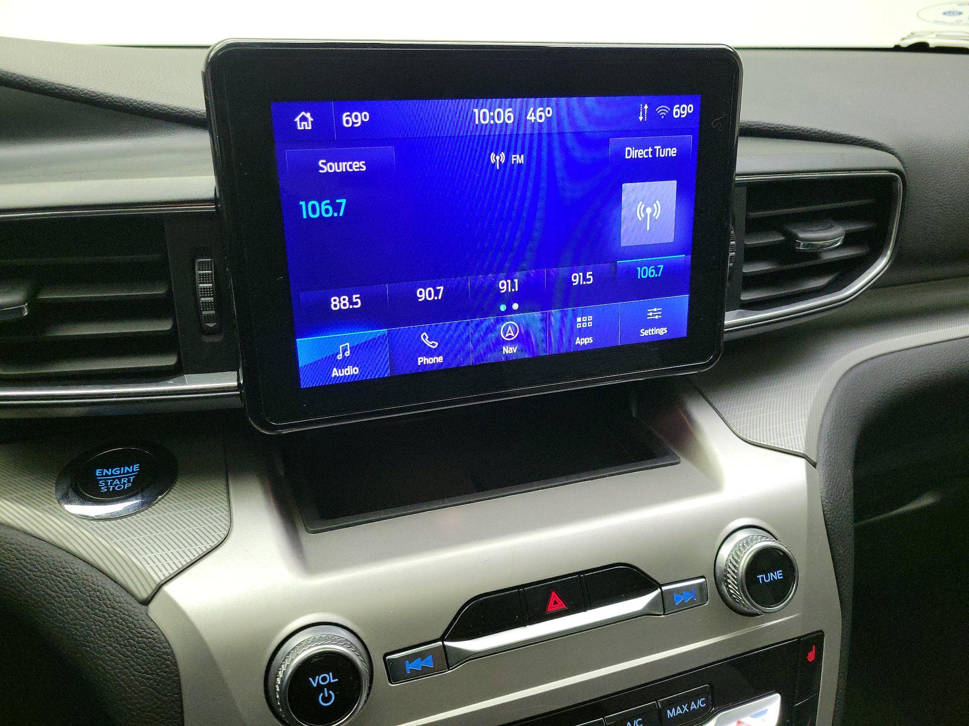 Thumbnail: 2022 Ford Explorer - 16