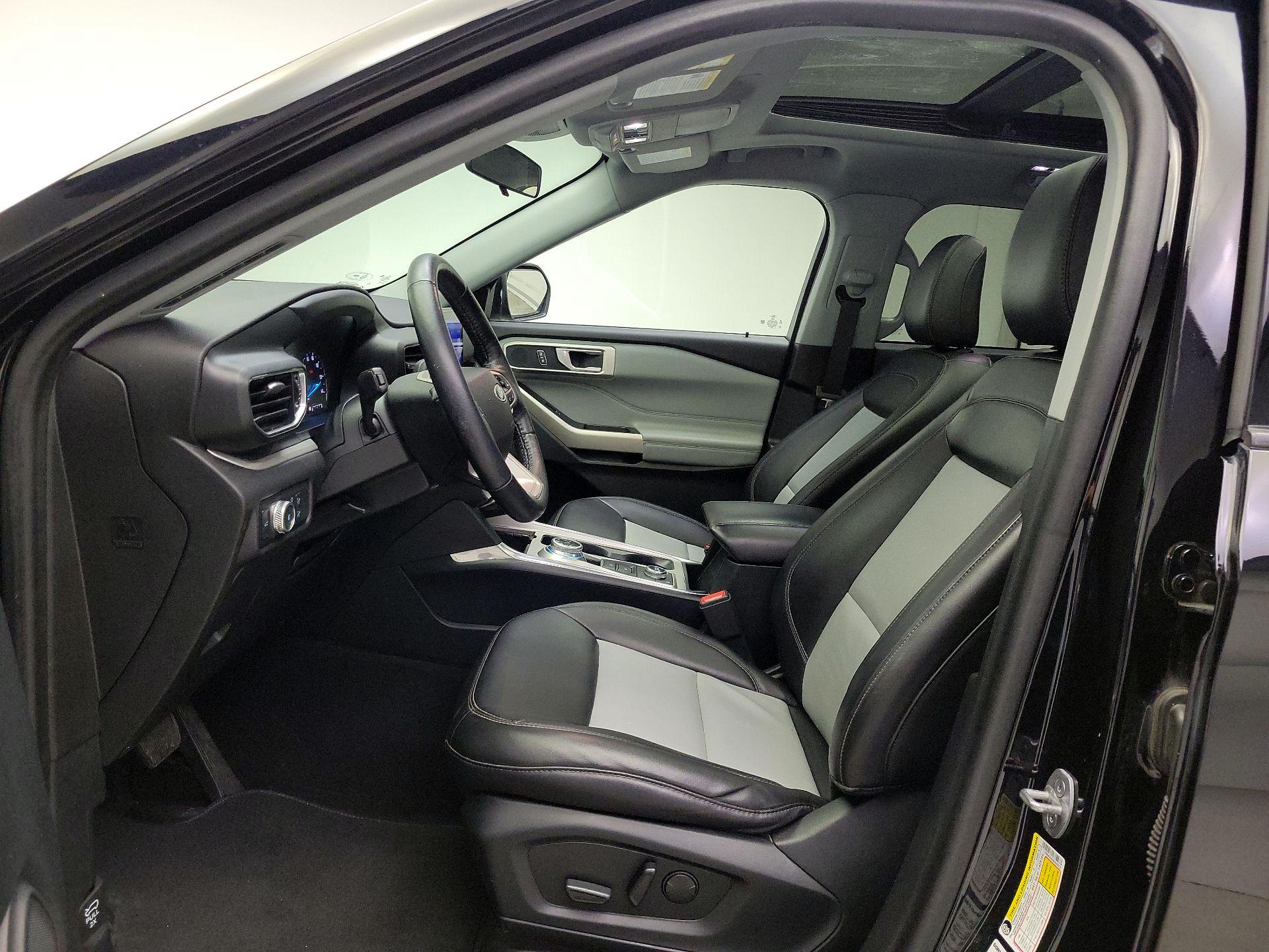 Thumbnail: 2022 Ford Explorer - 20