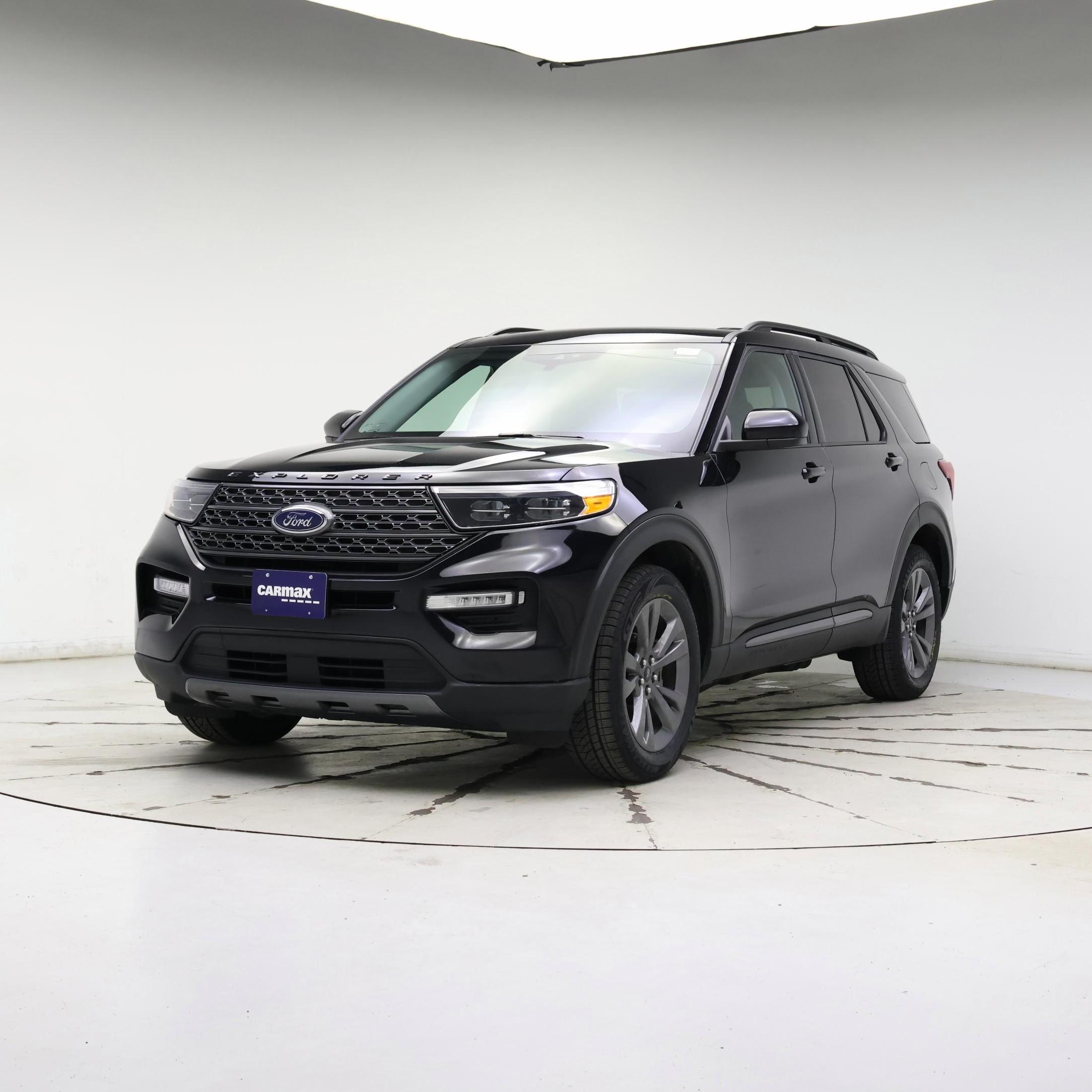 Thumbnail: 2022 Ford Explorer - 4