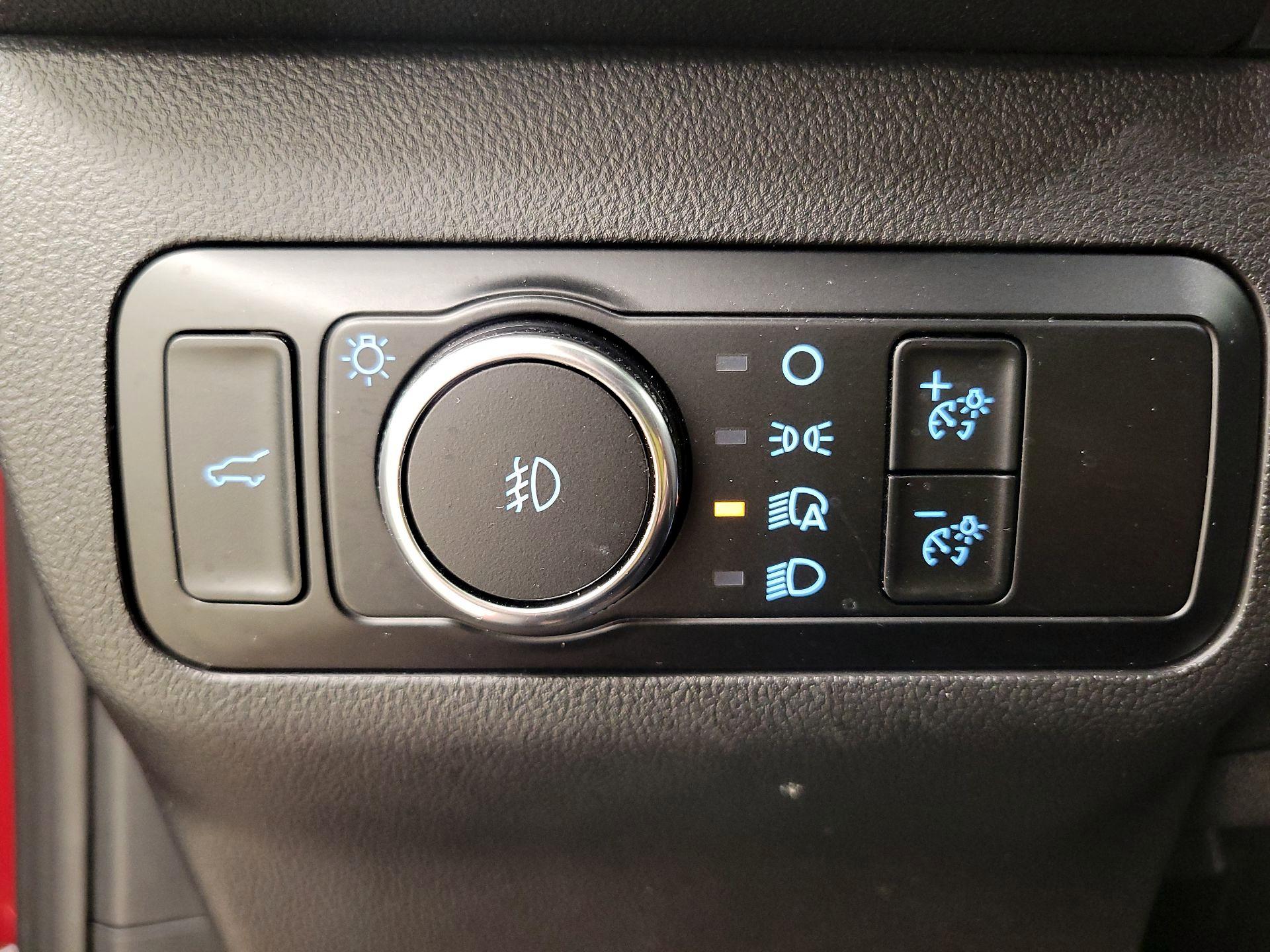 Thumbnail: 2023 Ford Escape - 13