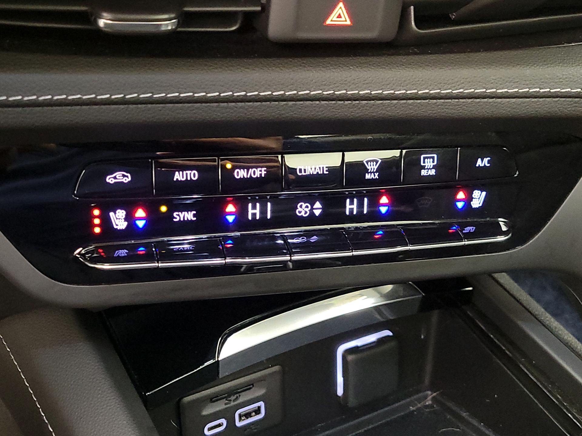 Thumbnail: 2023 Buick Envision - 16