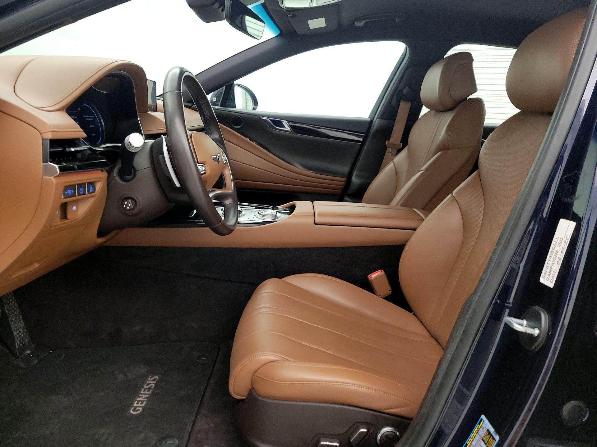 Thumbnail: 2023 Genesis G80 - 11