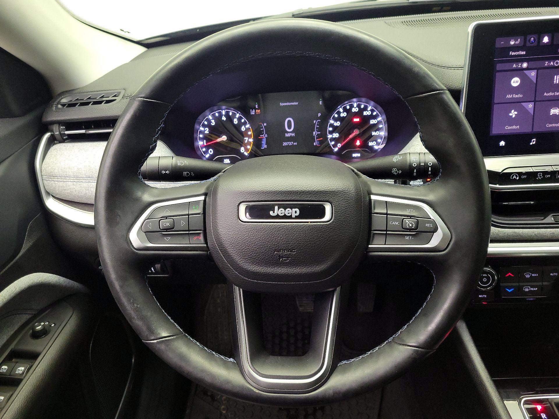 Thumbnail: 2022 Jeep Compass - 10