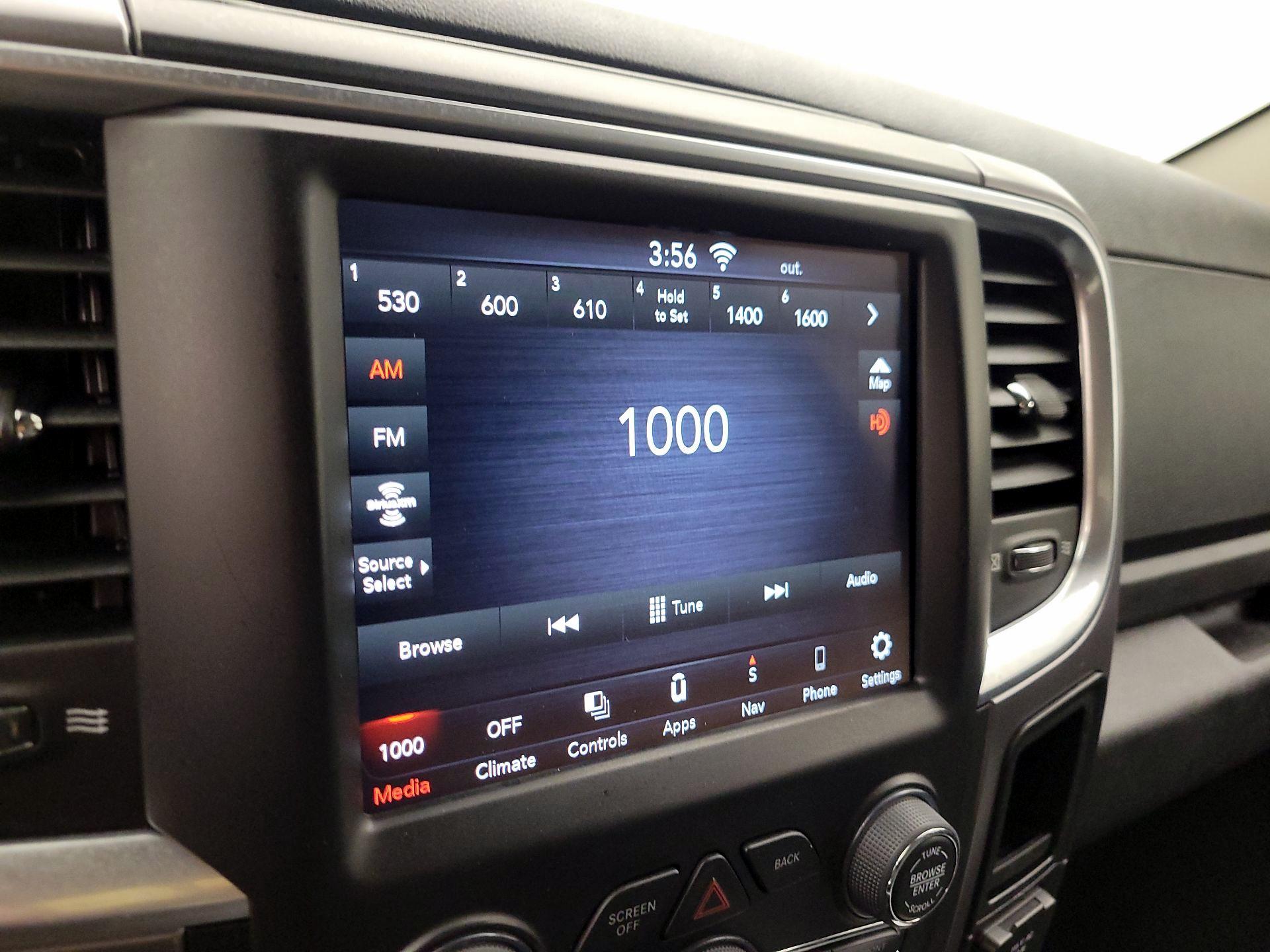 Thumbnail: 2023 RAM 1500 Classic - 16