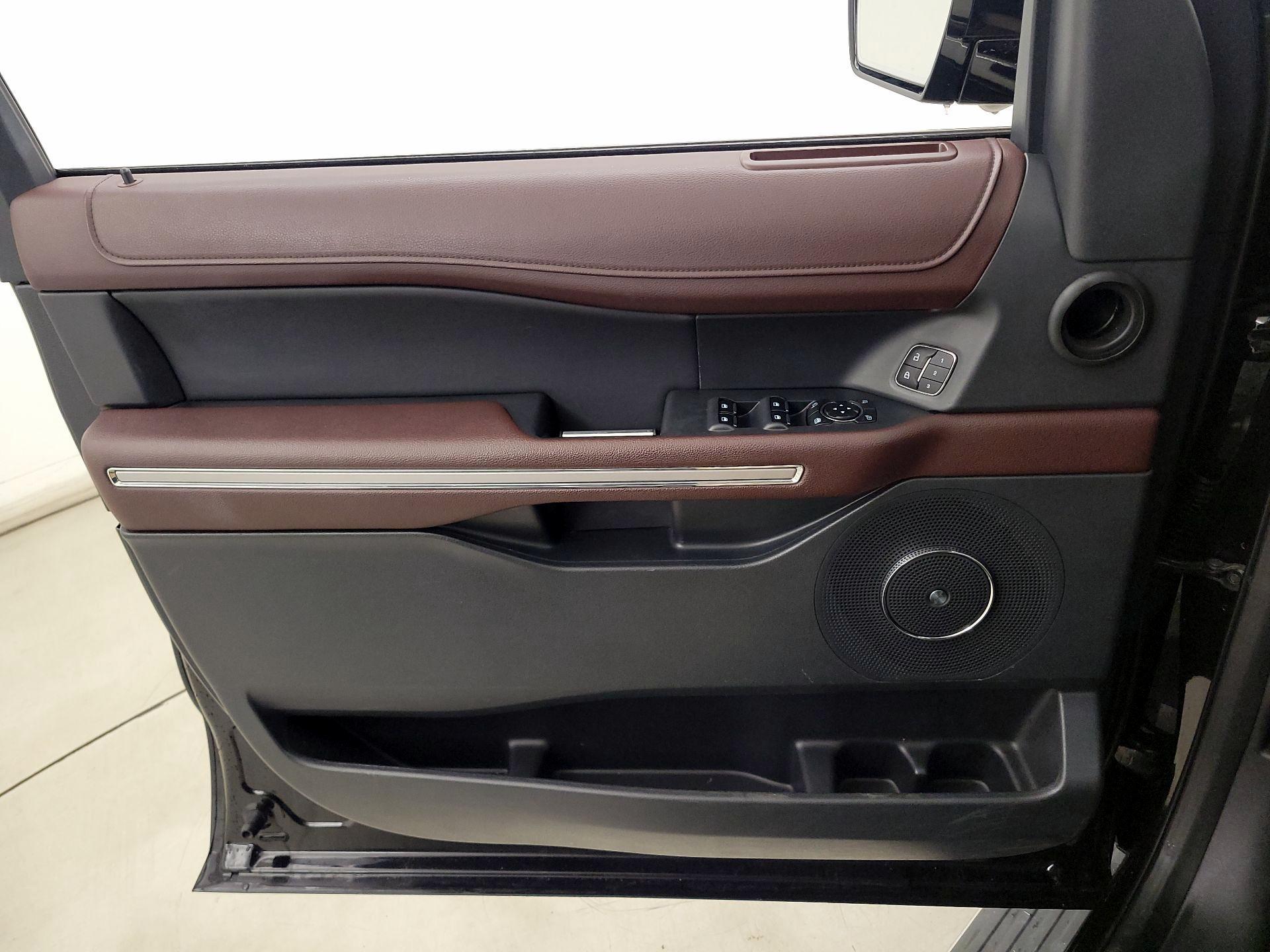 Thumbnail: 2024 Ford Expedition MAX - 12