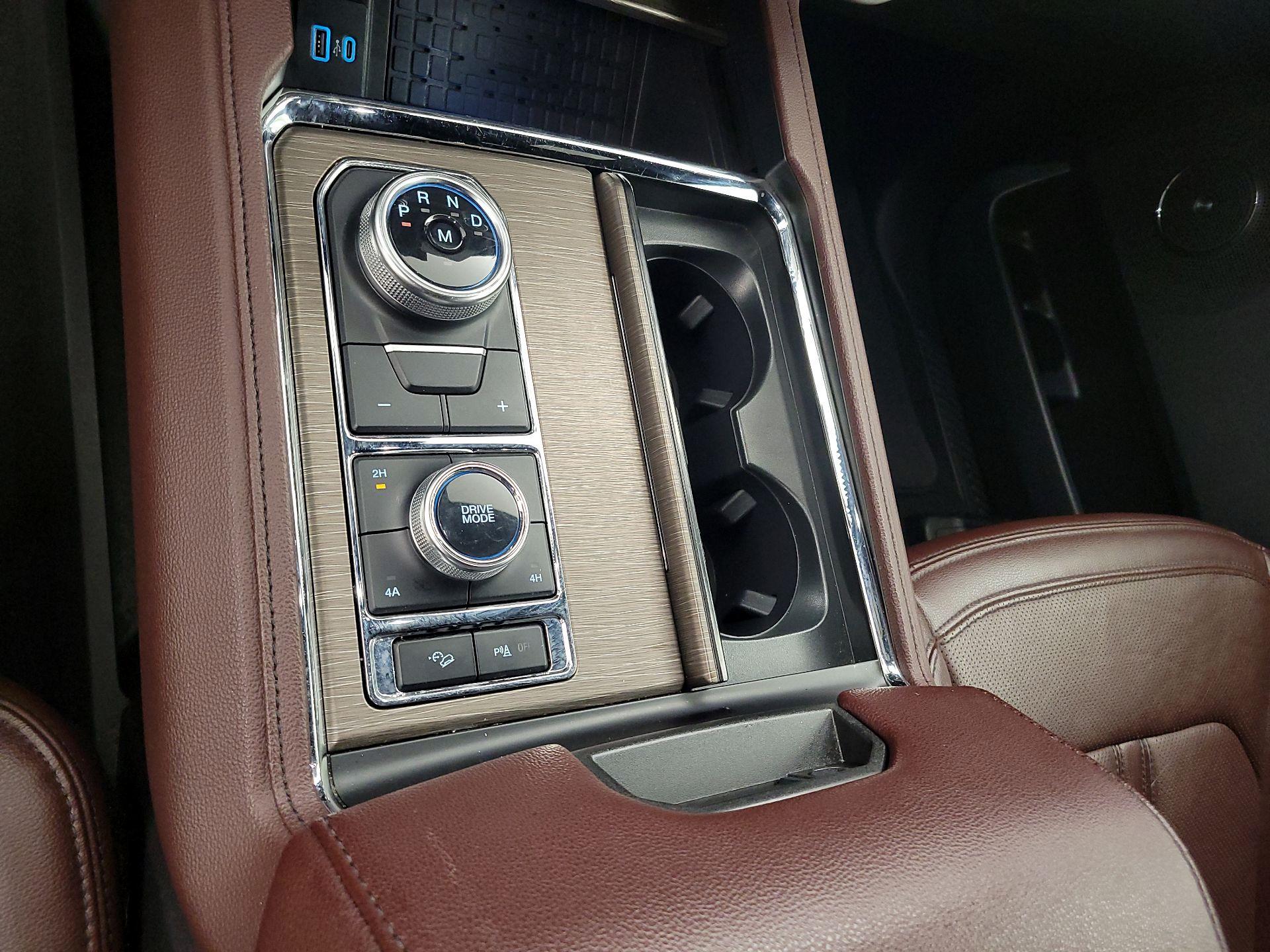 Thumbnail: 2024 Ford Expedition MAX - 18