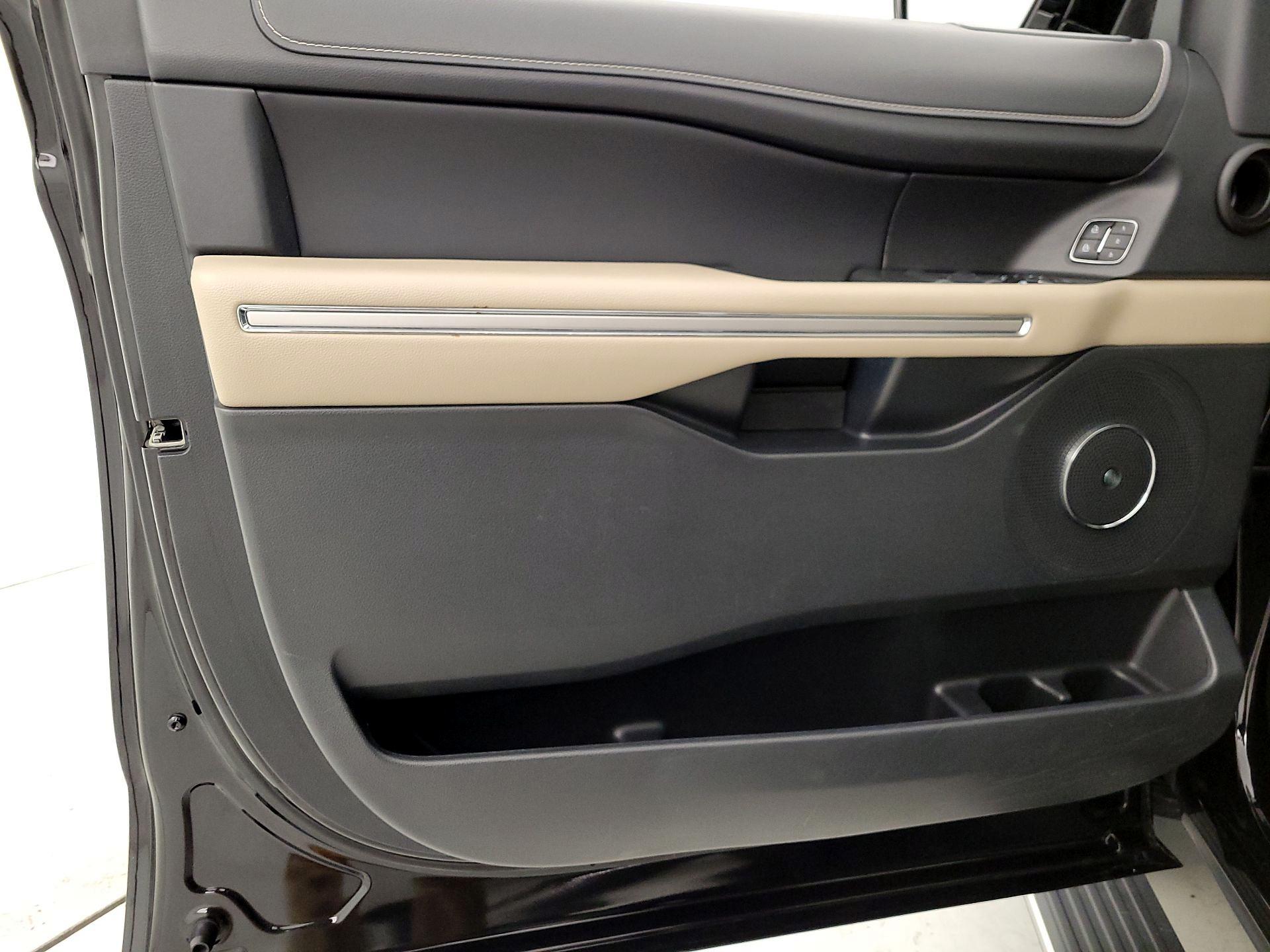 Thumbnail: 2024 Ford Expedition MAX - 12