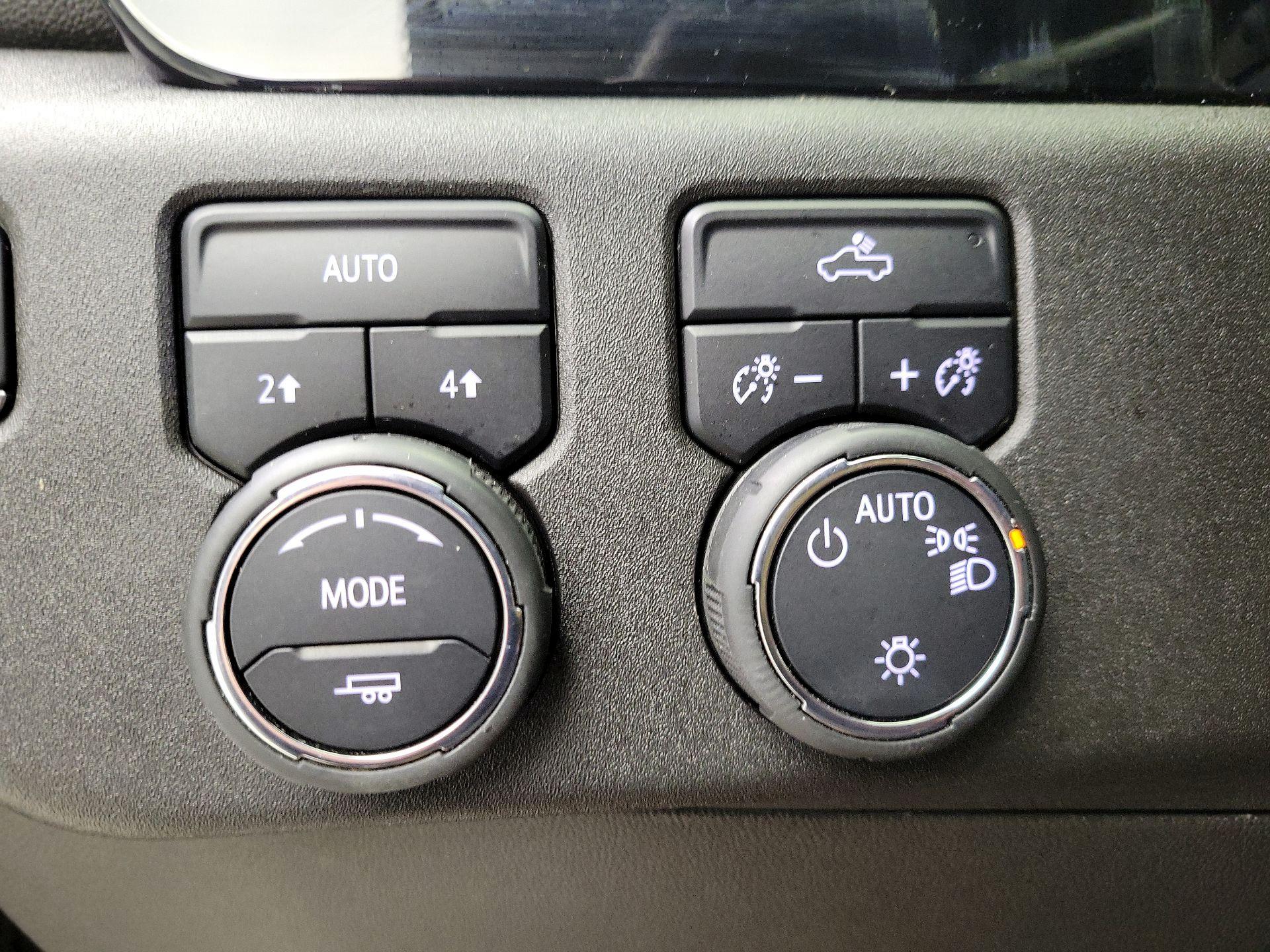 Thumbnail: 2023 Chevrolet Silverado 1500 - 13