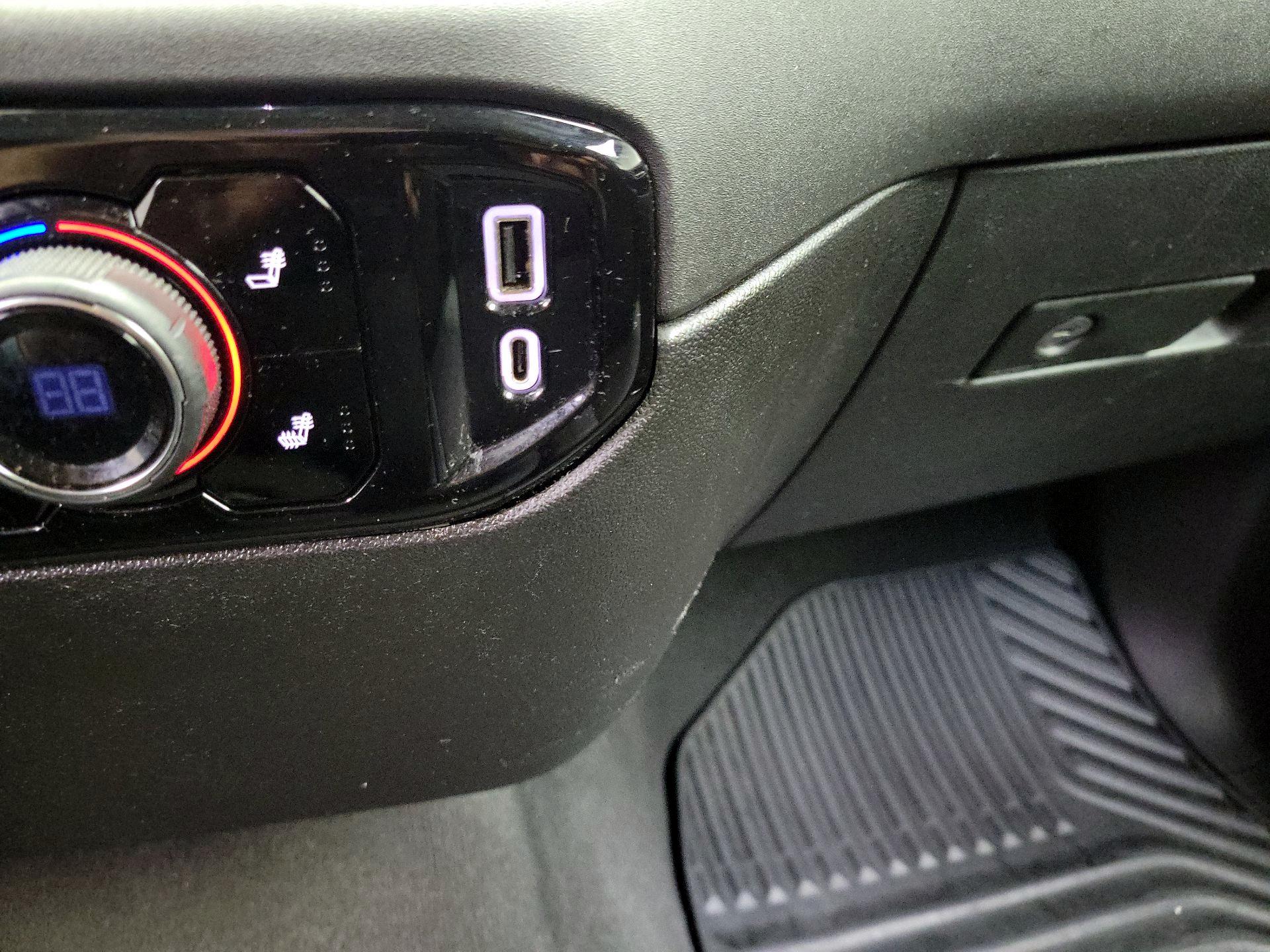 Thumbnail: 2022 Chevrolet Silverado 1500 - 18