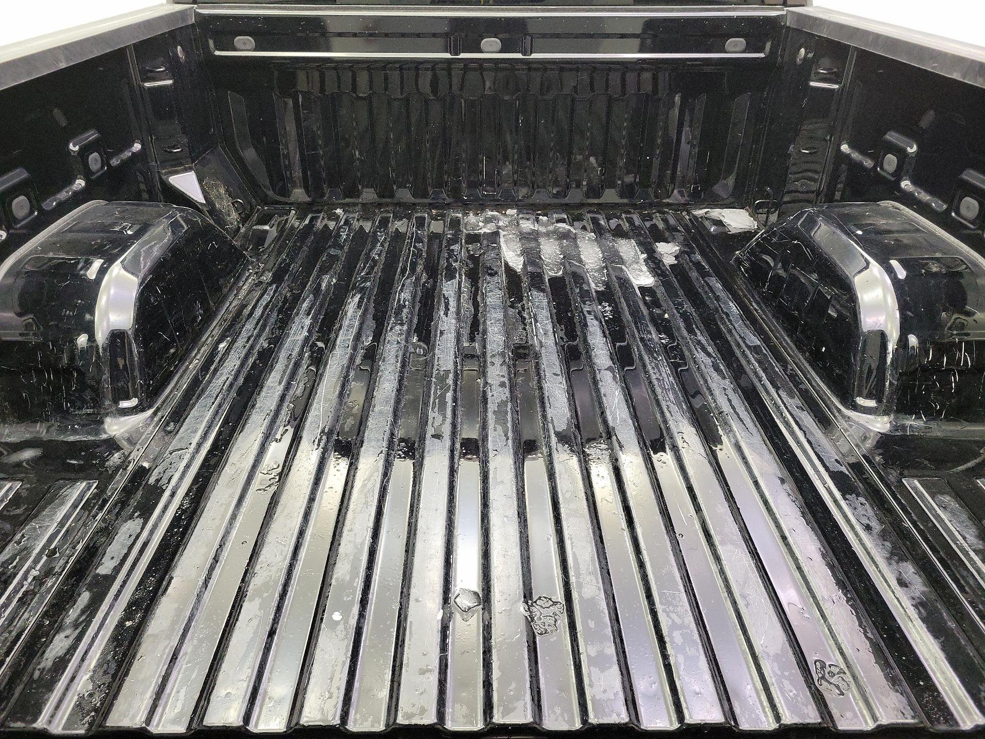 Thumbnail: 2022 Chevrolet Silverado 1500 - 20