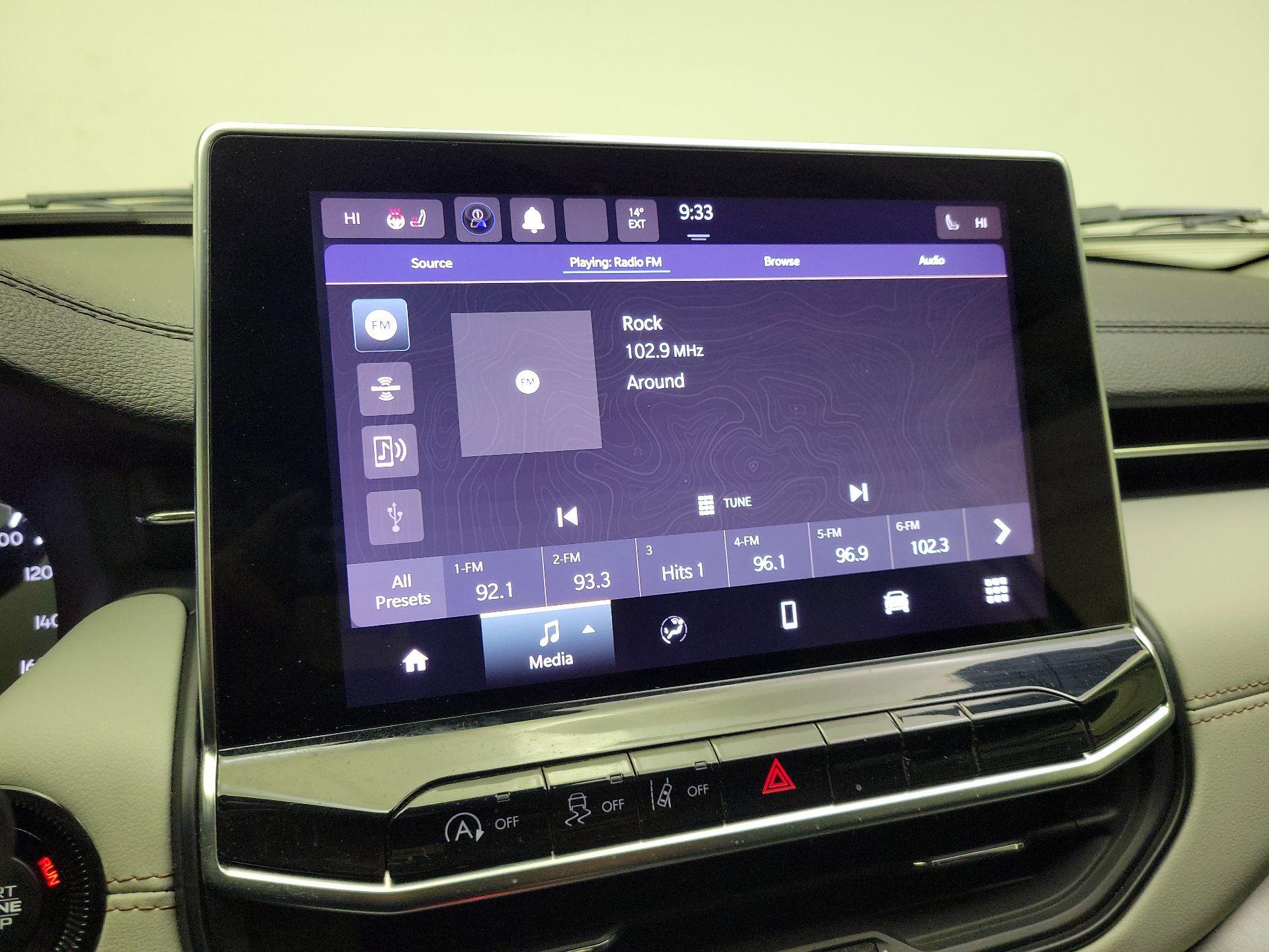 Thumbnail: 2022 Jeep Compass - 15