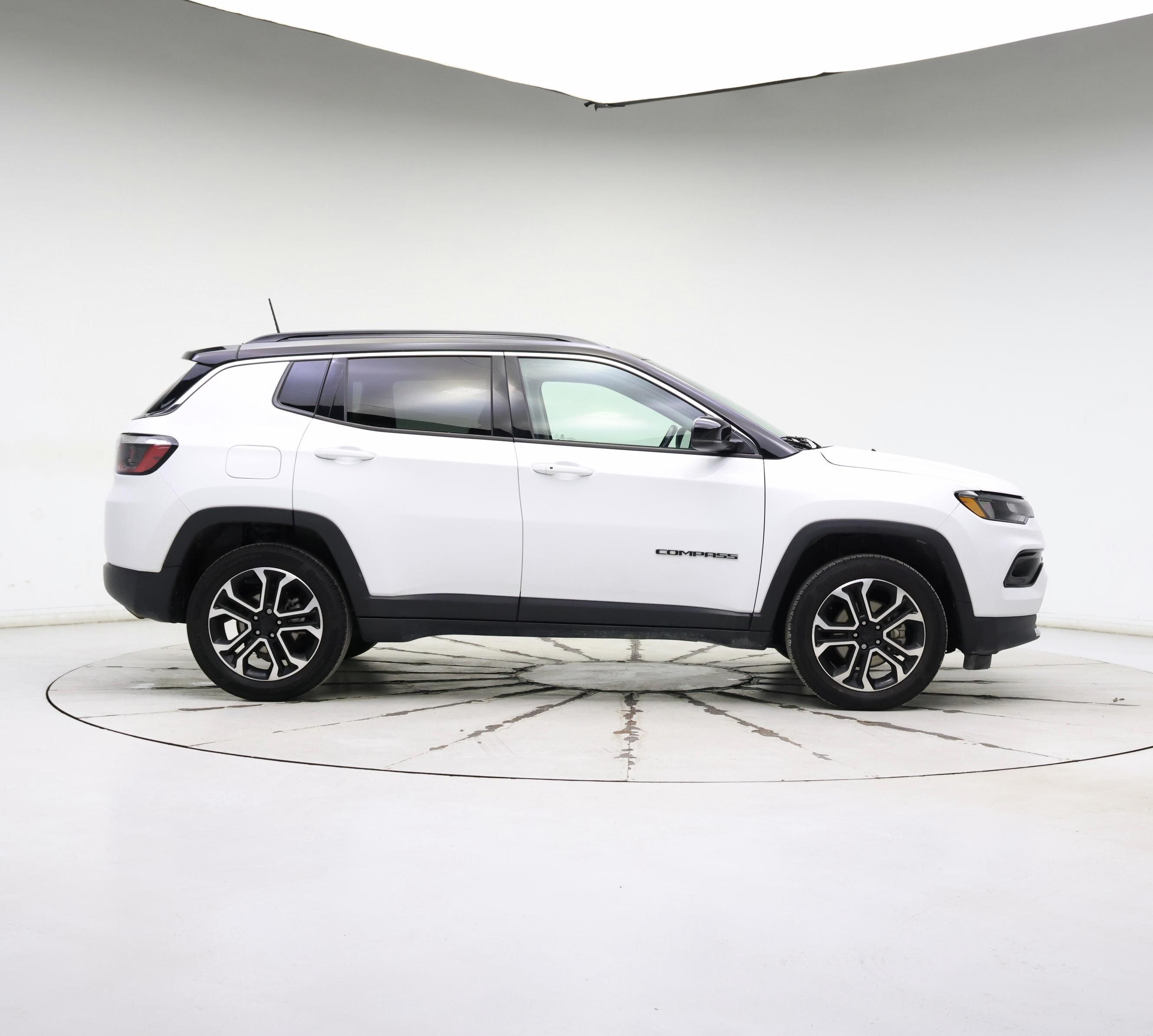 Thumbnail: 2022 Jeep Compass - 7