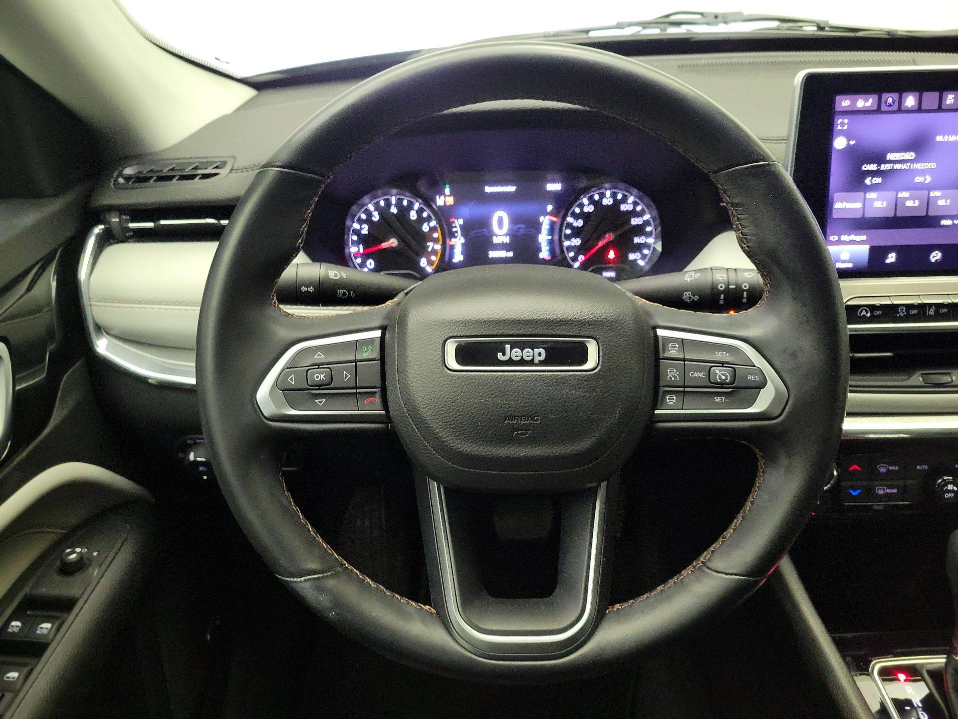 Thumbnail: 2022 Jeep Compass - 10