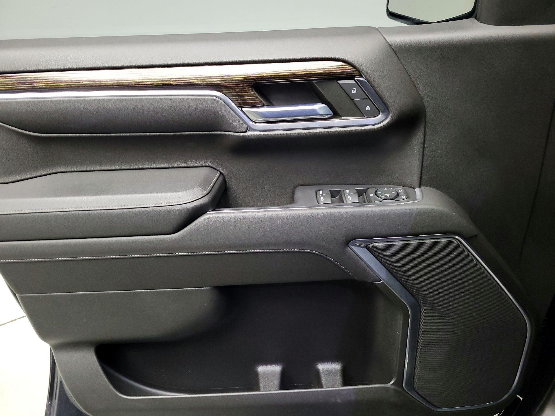 Thumbnail: 2022 GMC Sierra 1500 - 12