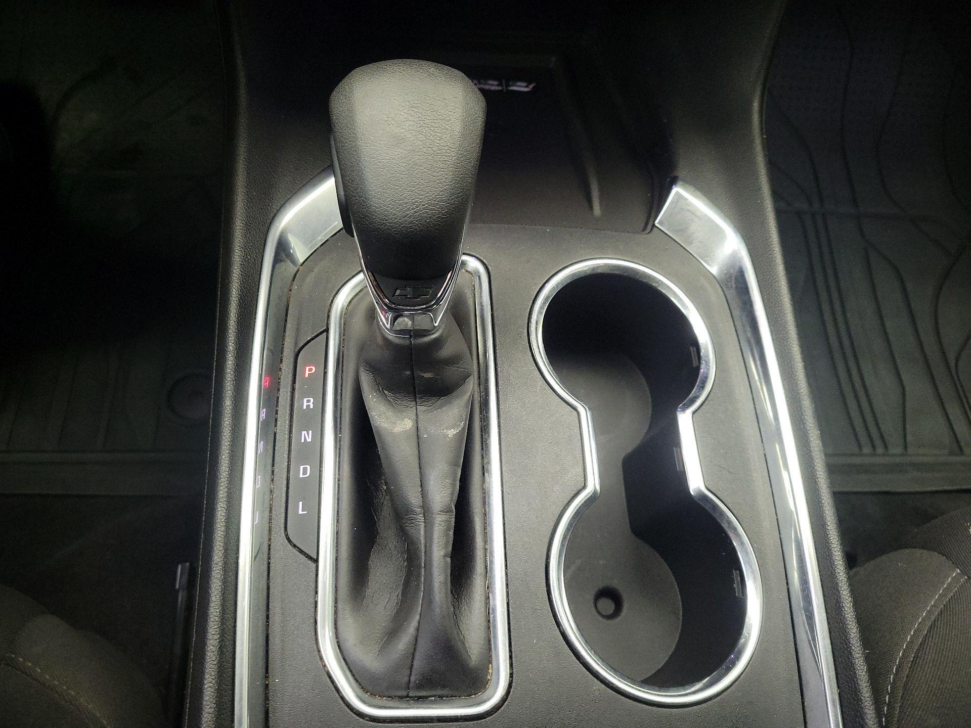 Thumbnail: 2023 Chevrolet Traverse - 17